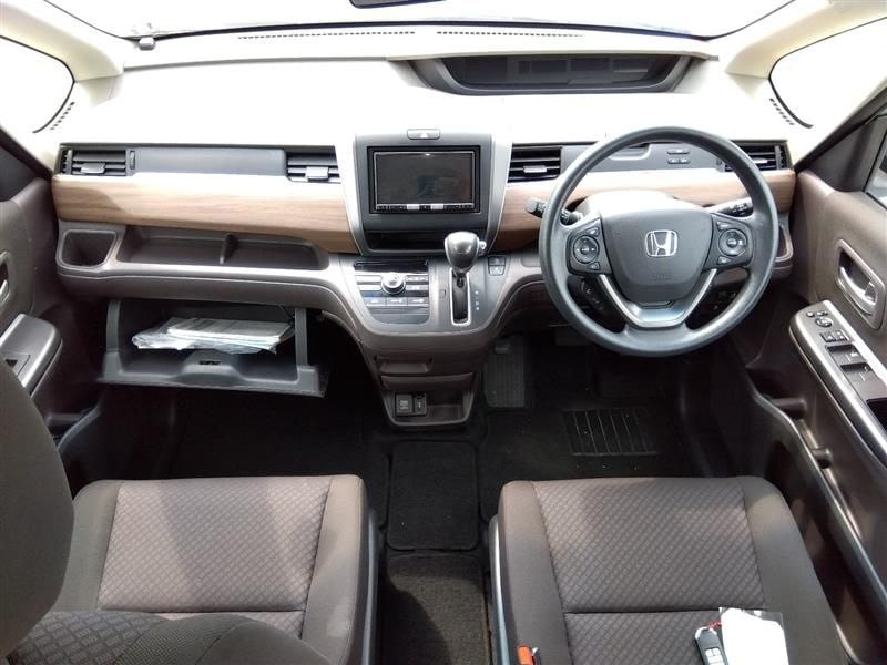 HONDA FREED 1.5L 2020