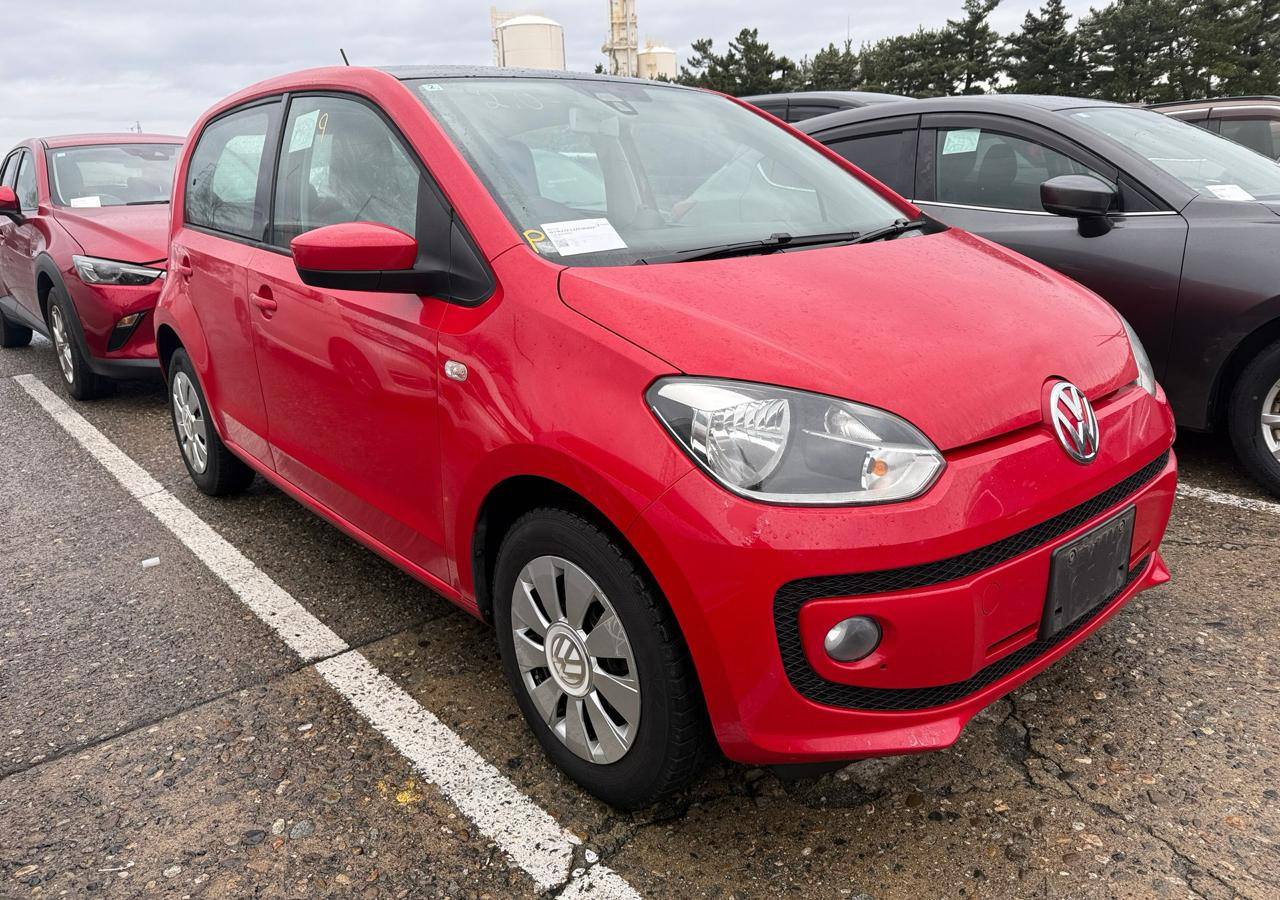 Volkswagen UP 2013