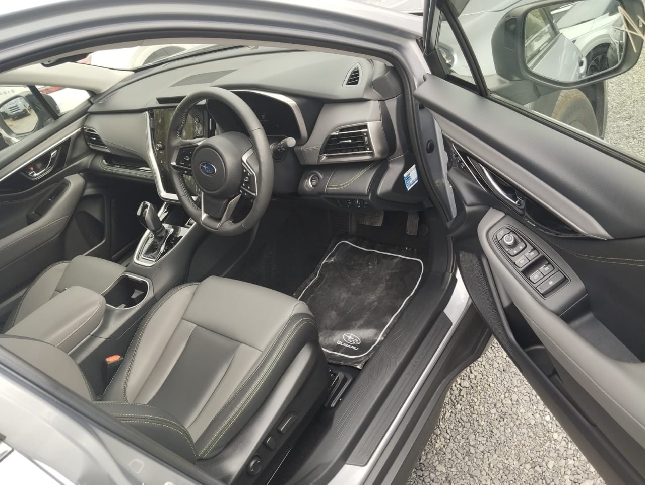 Toyota SUBARU LEGACY 2022