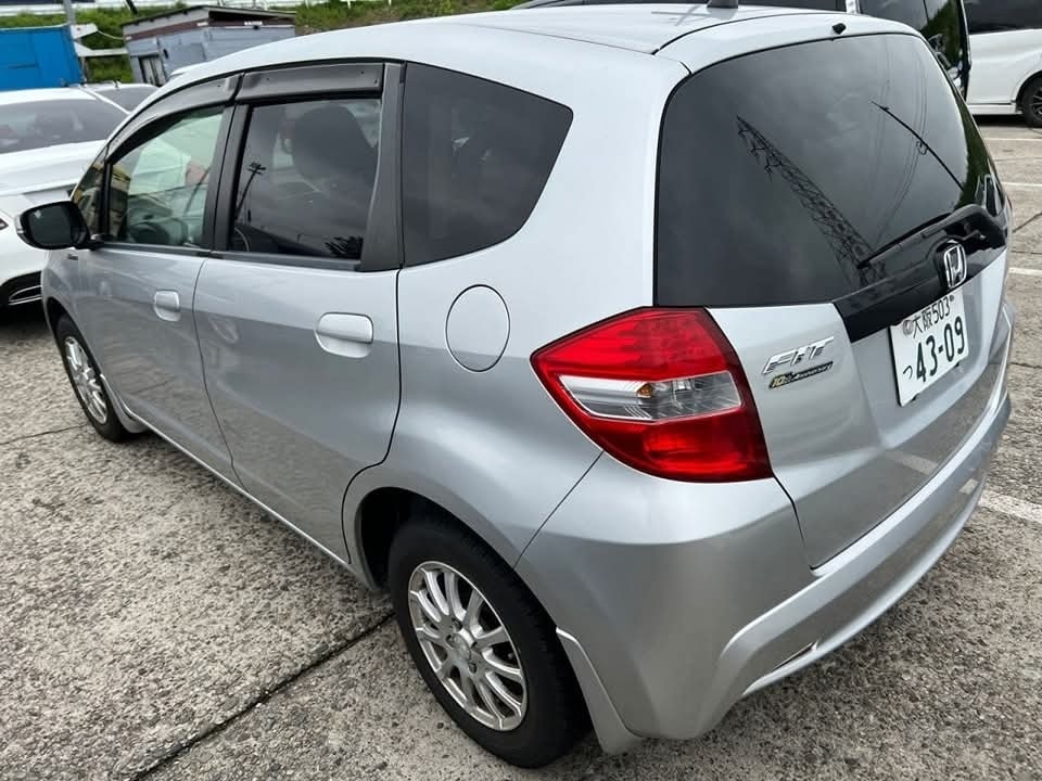 HONDA FIT 1300 cc 2012