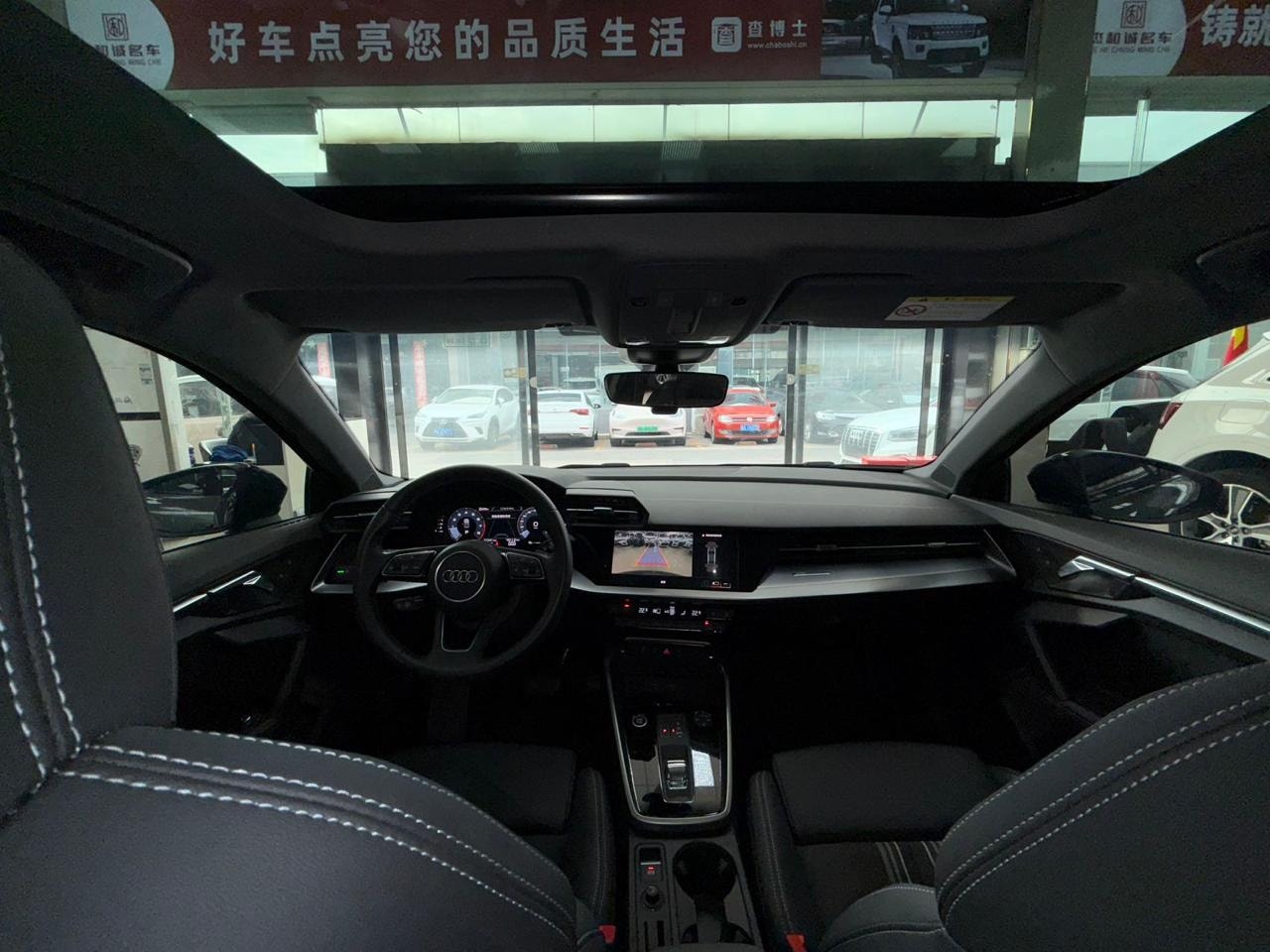 AUDI A3 MID+  1.4T 2022