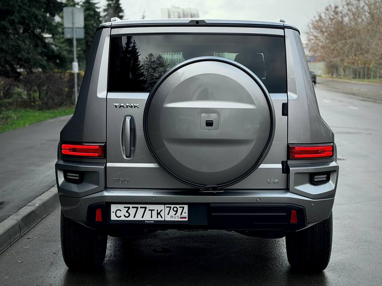 TANK 700 V6 2024
