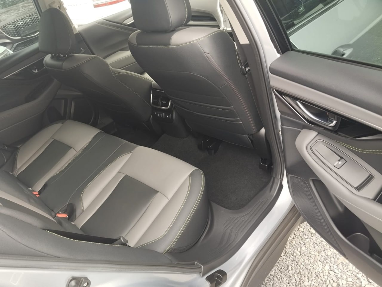 Toyota SUBARU LEGACY 2022