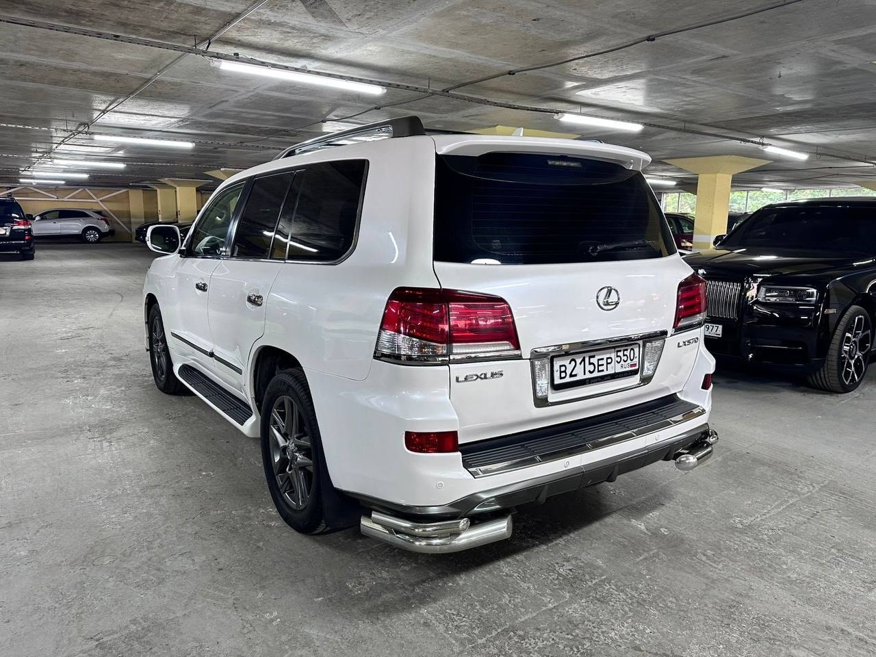 Lexus LX570 5.7L  367HP 2014 