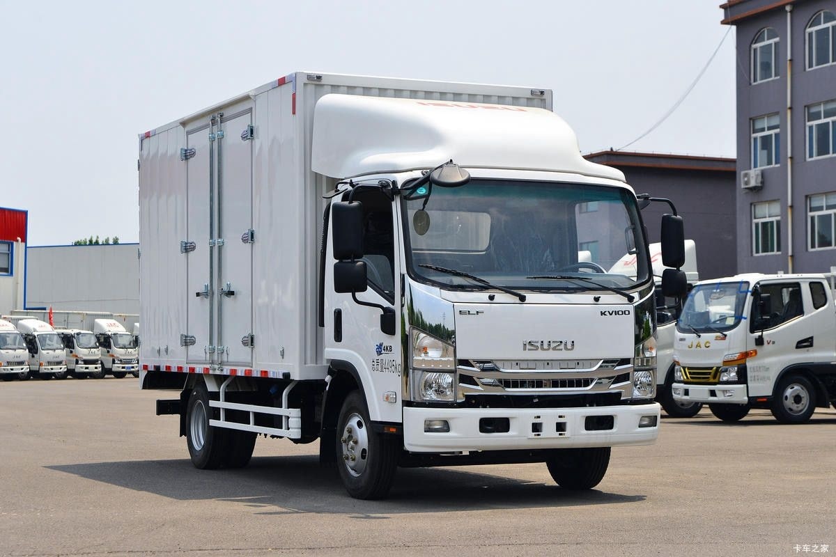 ISUZU ELF 2500cc 2024