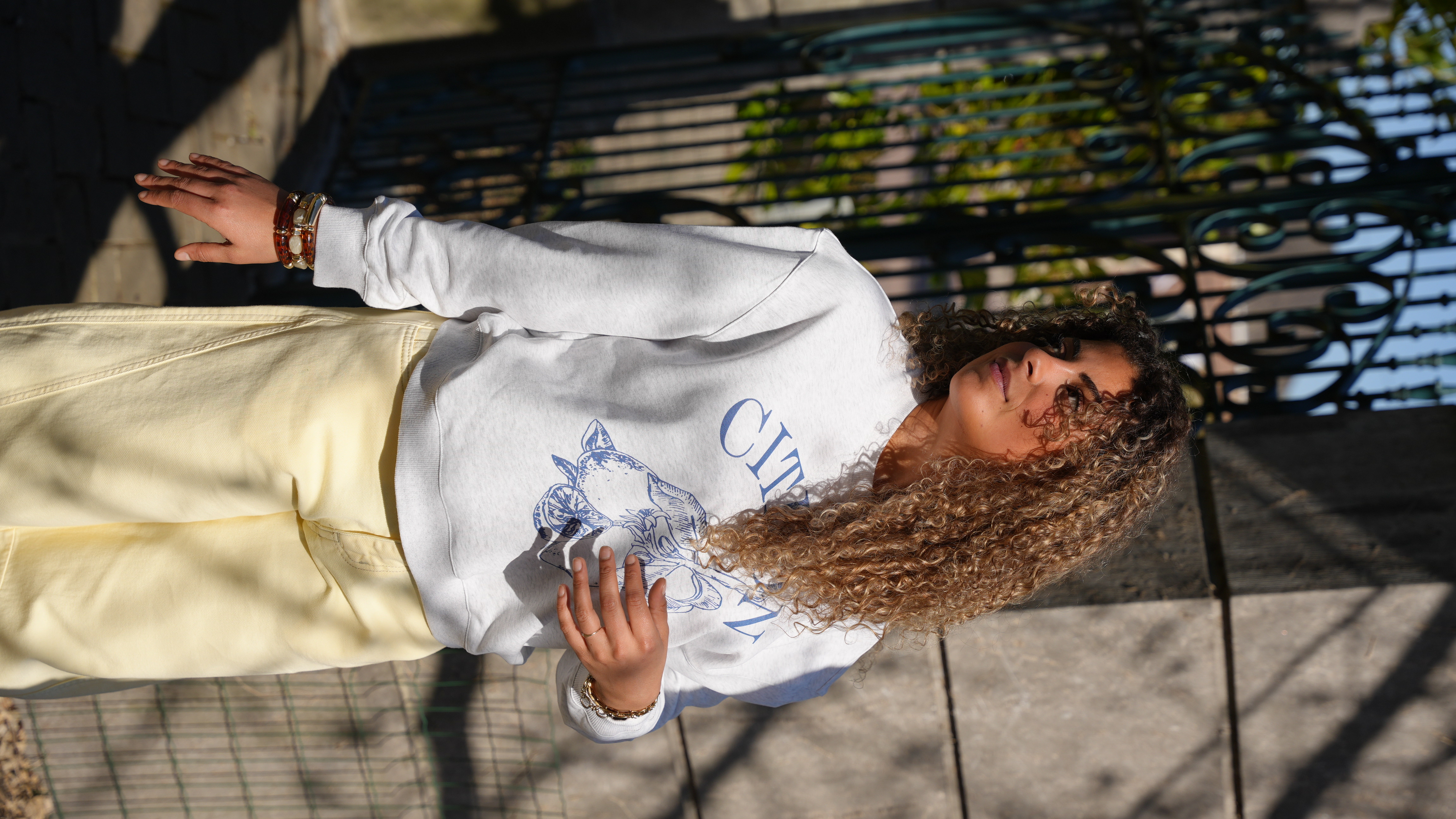 Sweat-shirt Sila gris imprimé