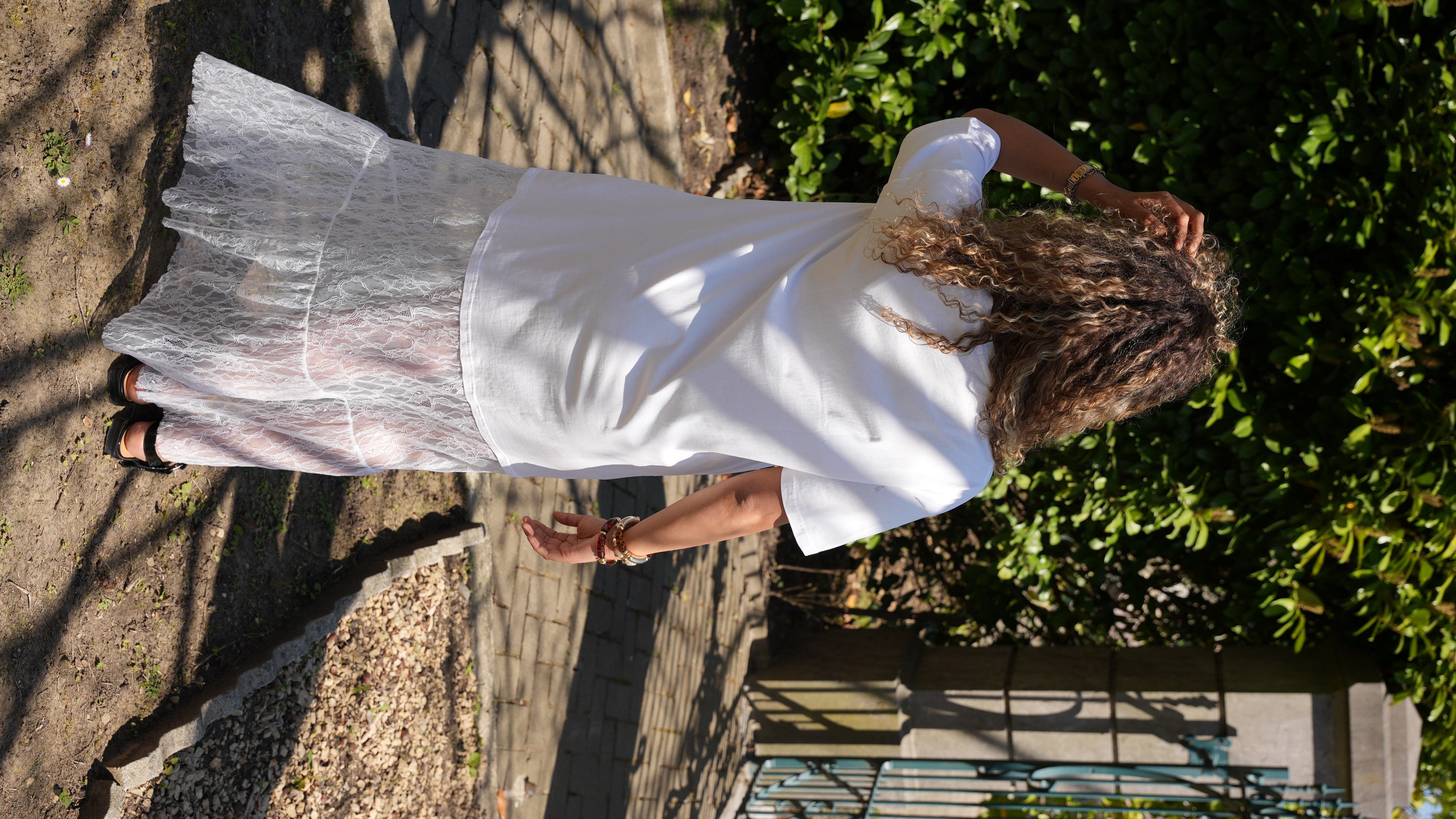 Robe Rania blanche élégante