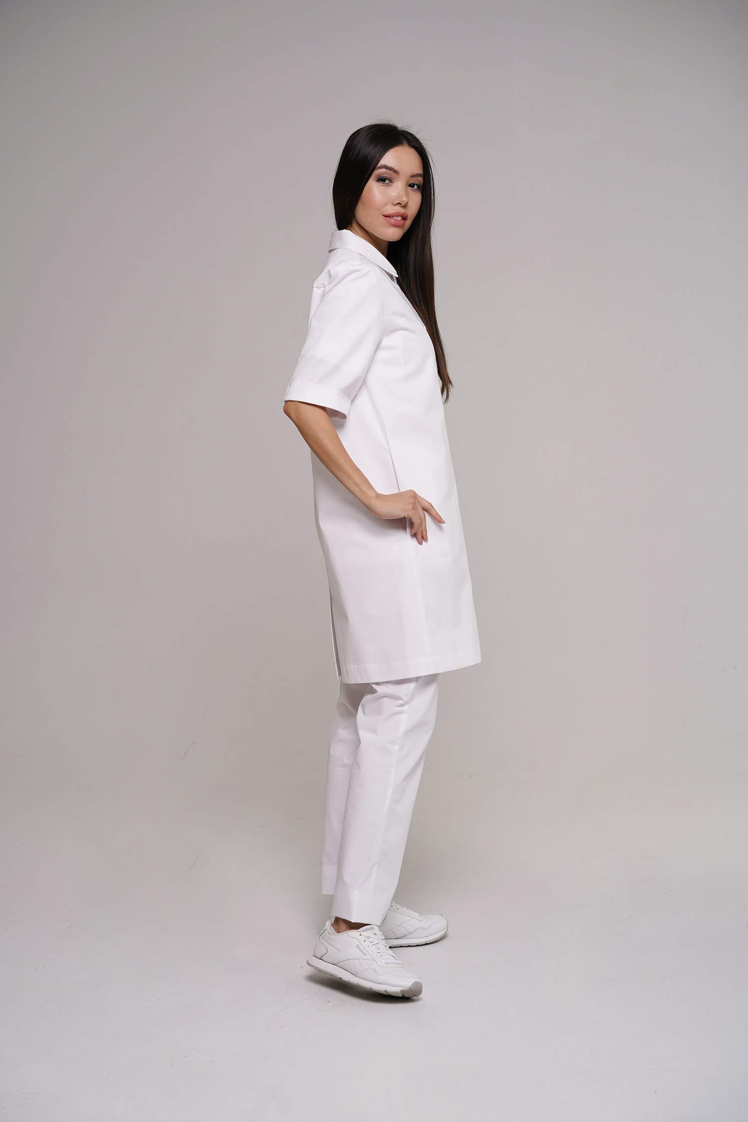 hellomyuniform woman's LAB COAT 003