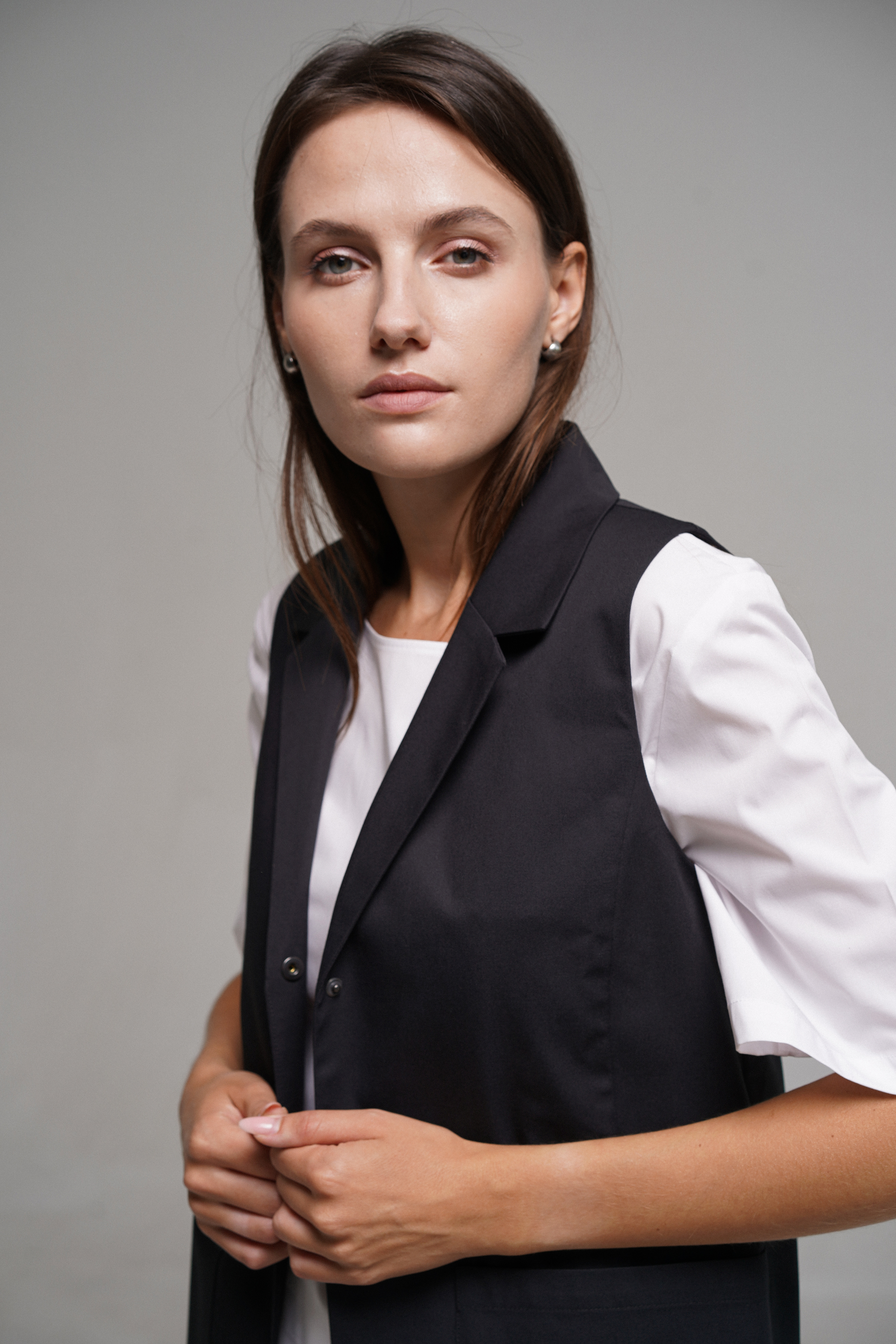 hellomyuniform woman's black LAB COAT 005