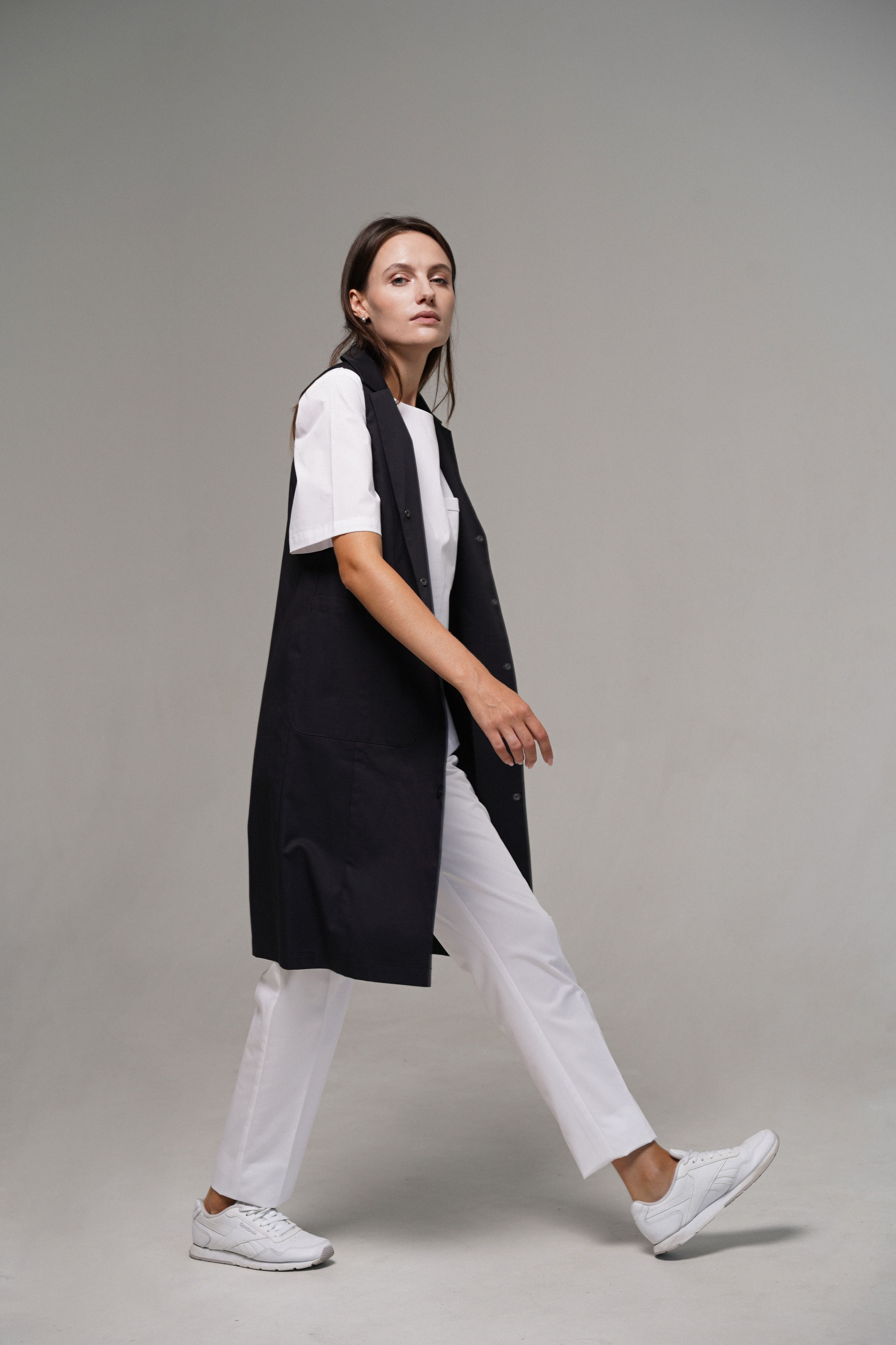 hellomyuniform woman's black LAB COAT 005 