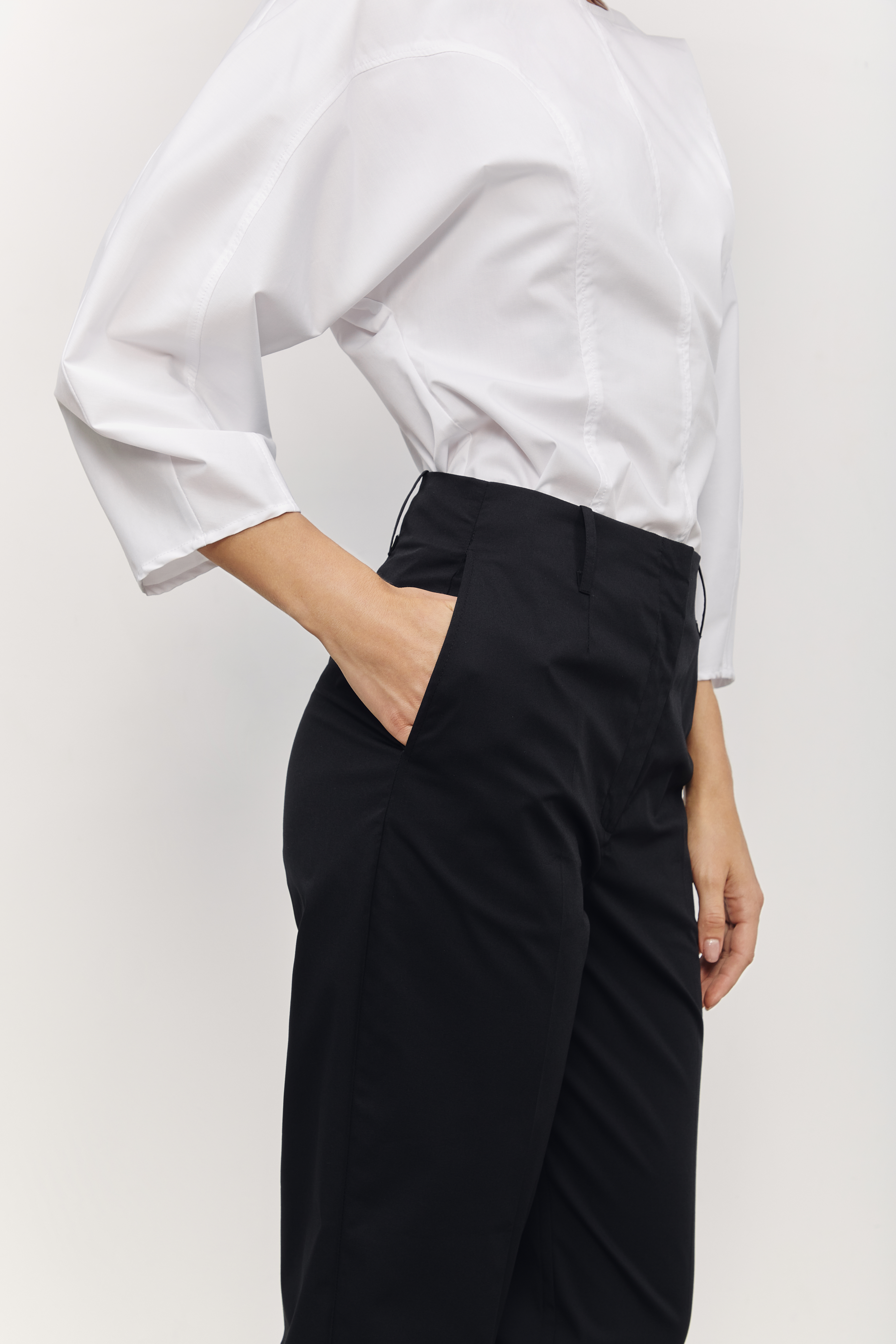 hellomyuniform woman's black TROUSERS 004