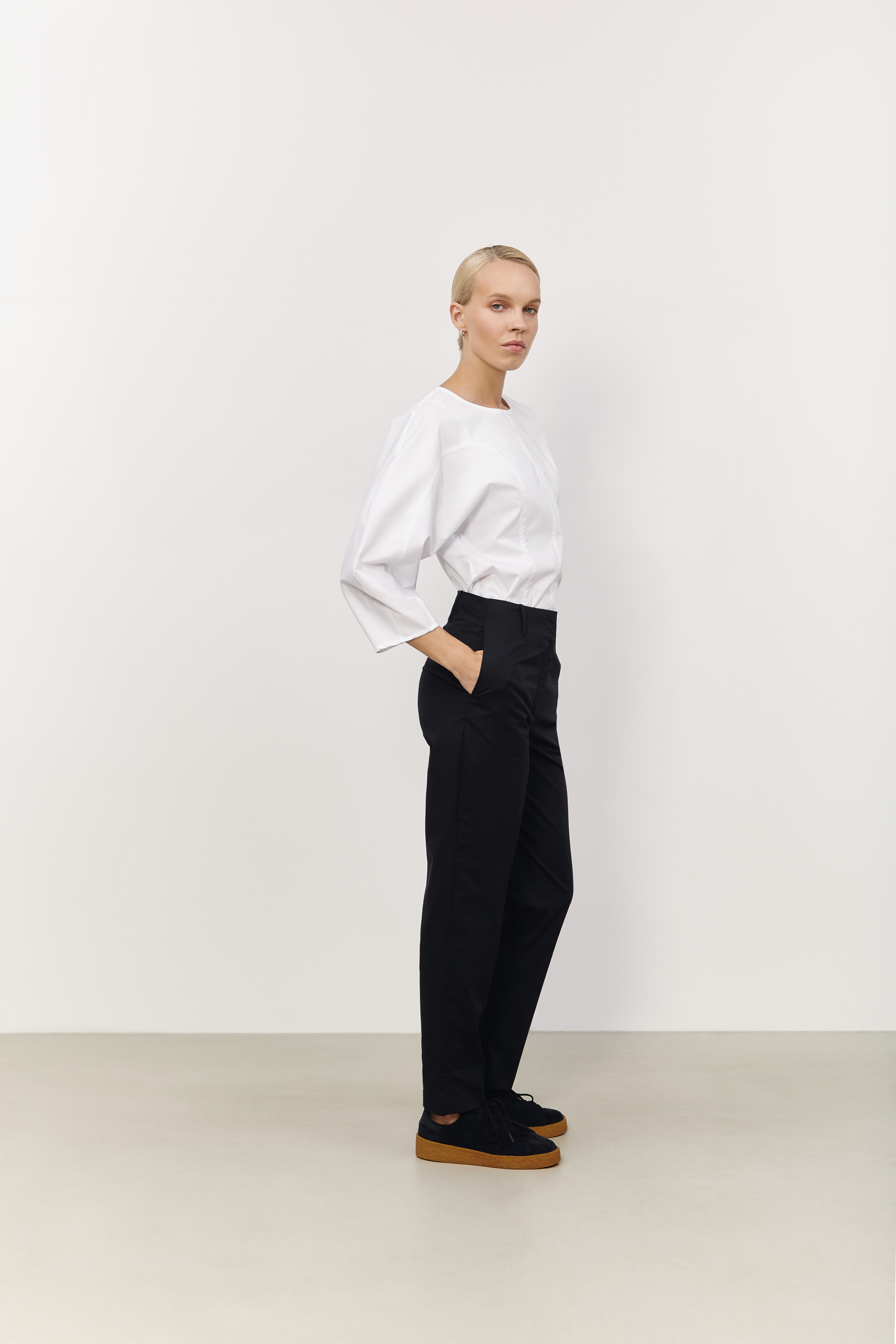 hellomyuniform woman's black TROUSERS 004