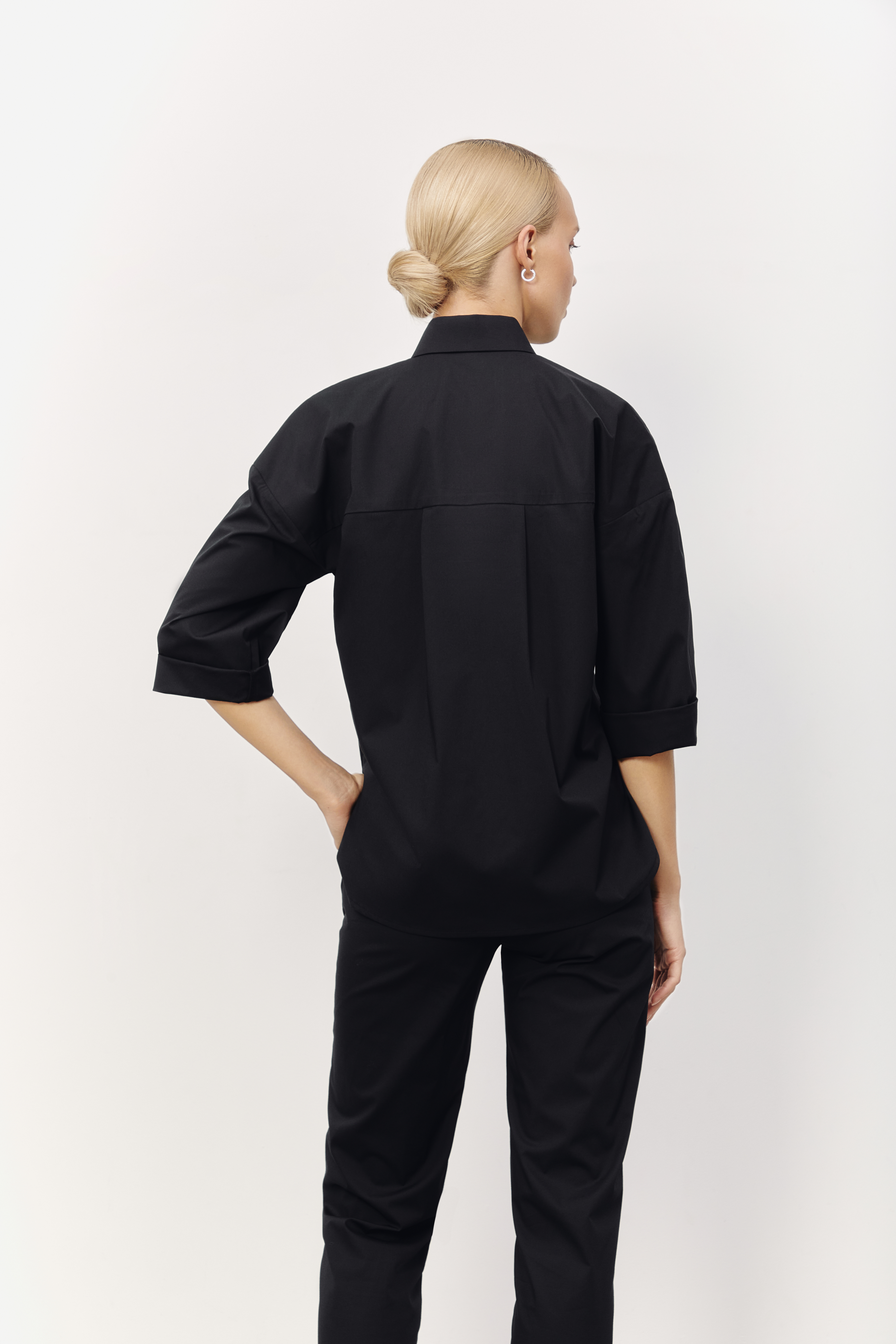 hellomyuniform woman's black MEDICAL SHIRT 001