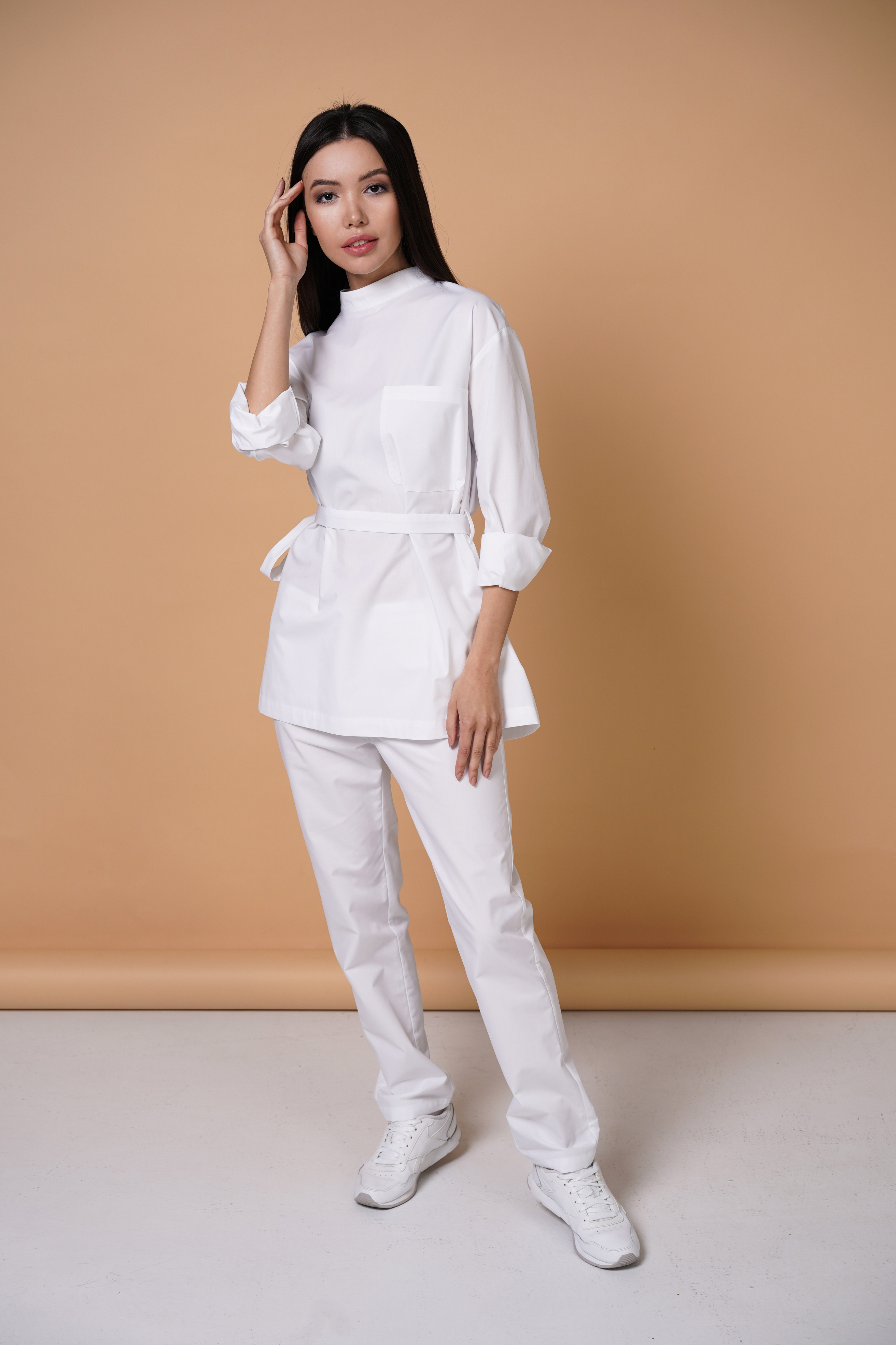 hellomyuniform woman's white TOP 004