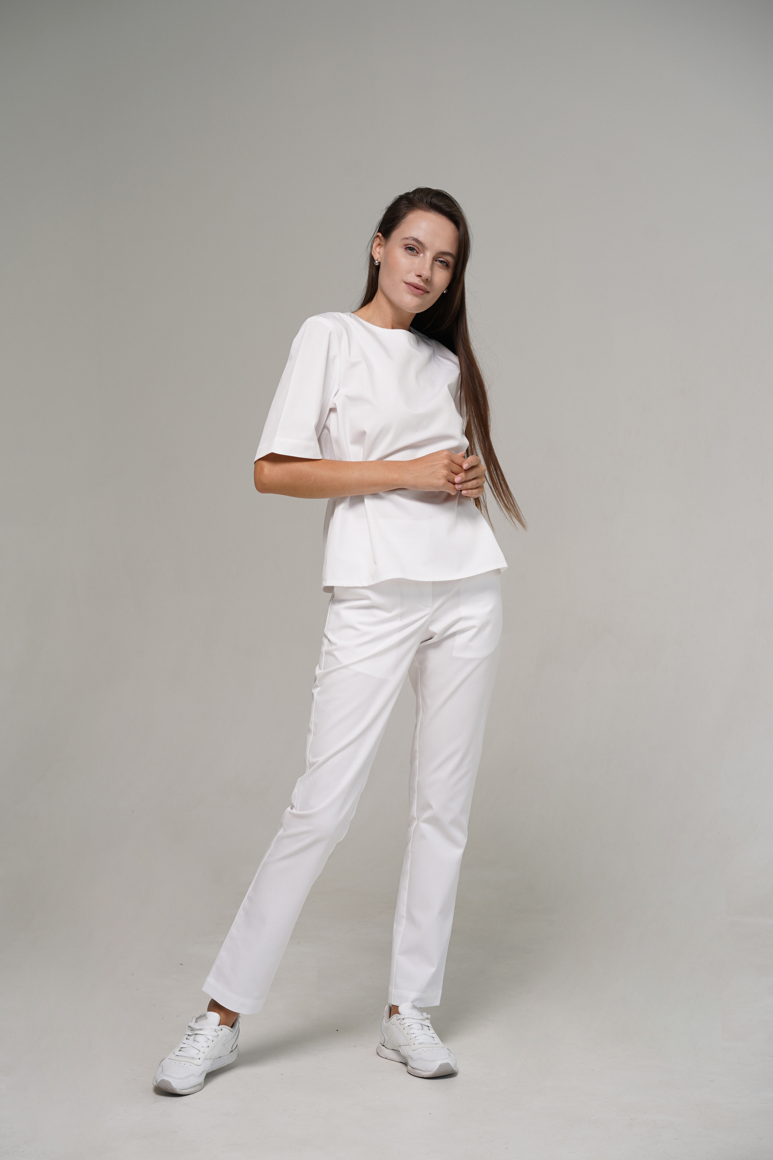 hellomyuniform woman's white TOP 003