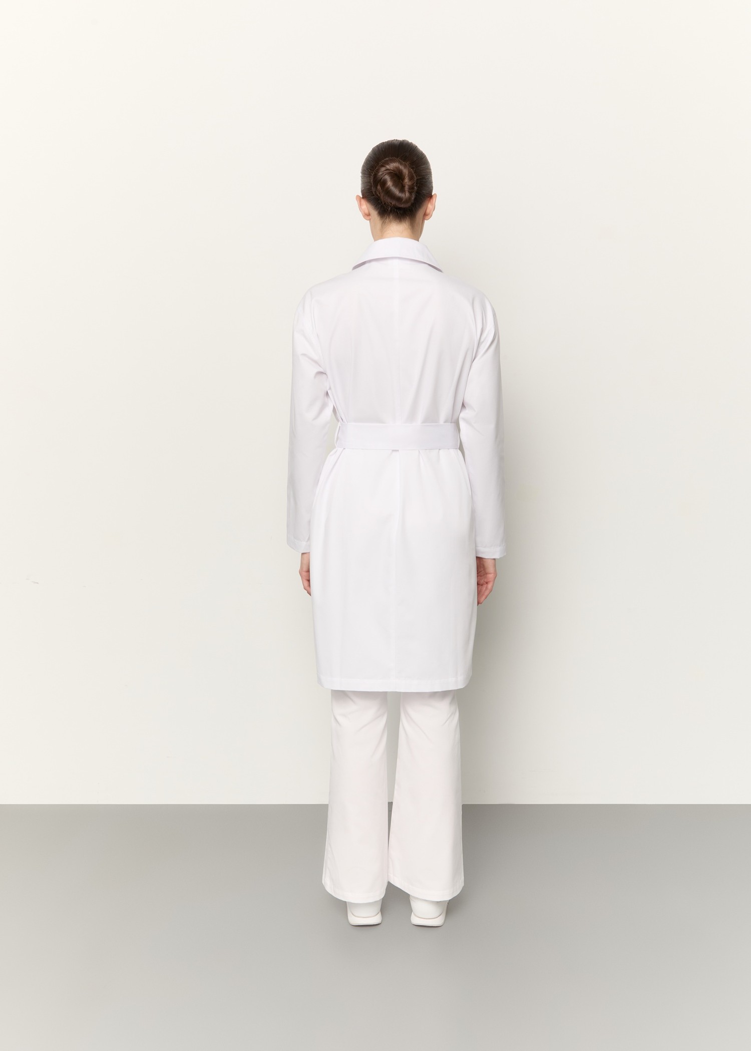 hellomyuniform woman's LAB COAT 006