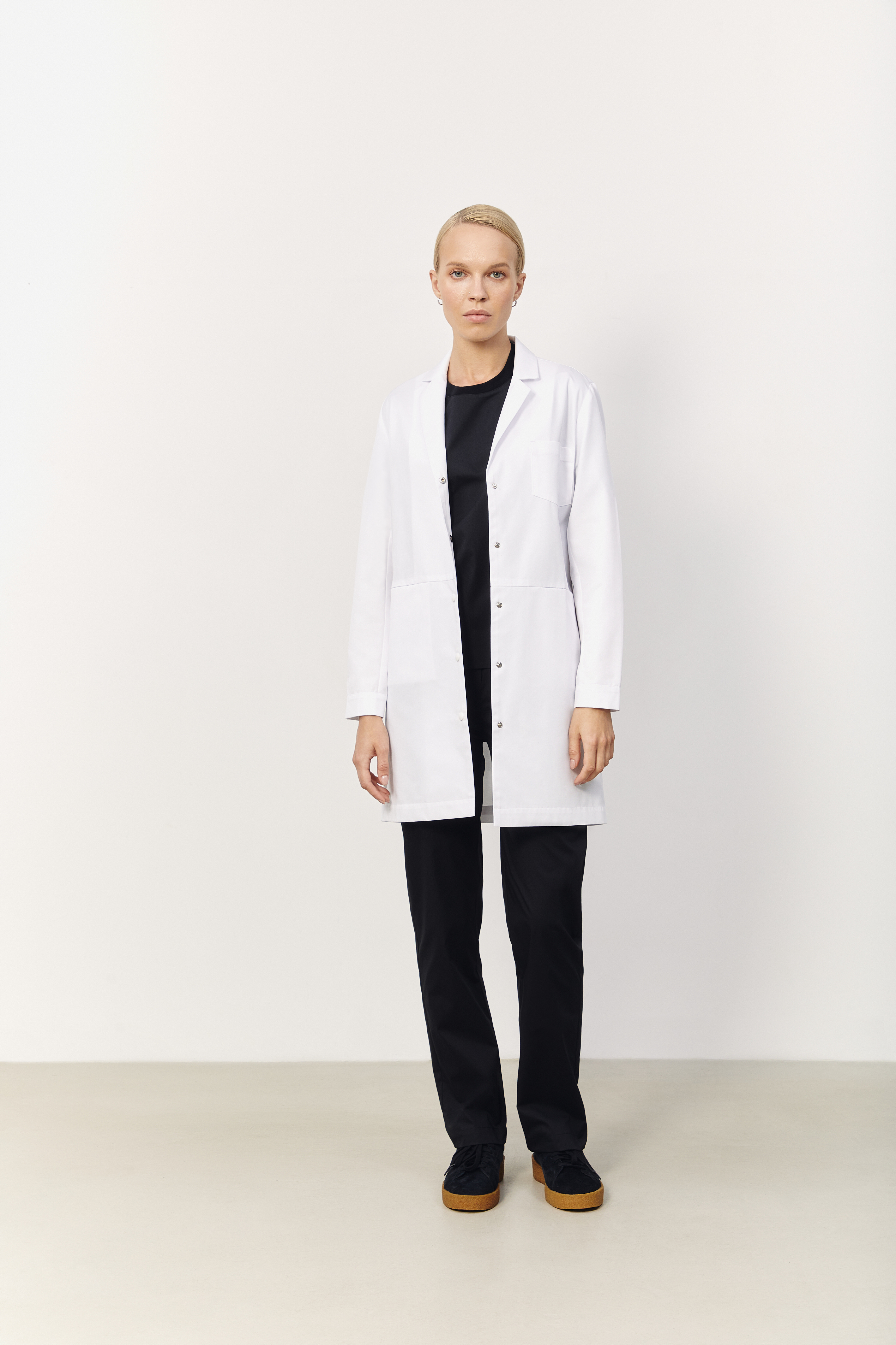 hellomyuniform woman's LAB COAT 008