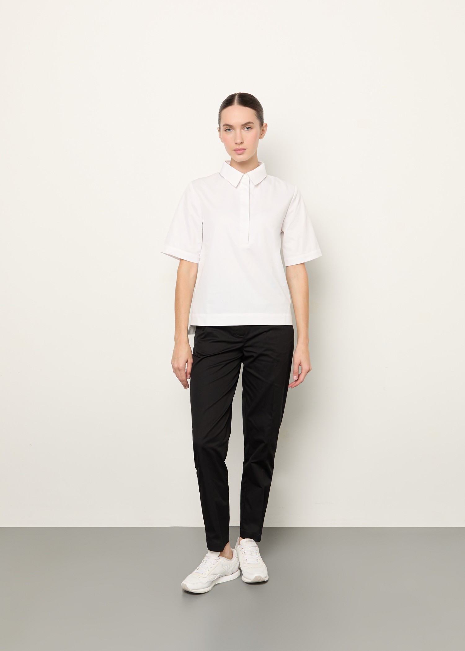 hellomyuniform woman's white TOP 001