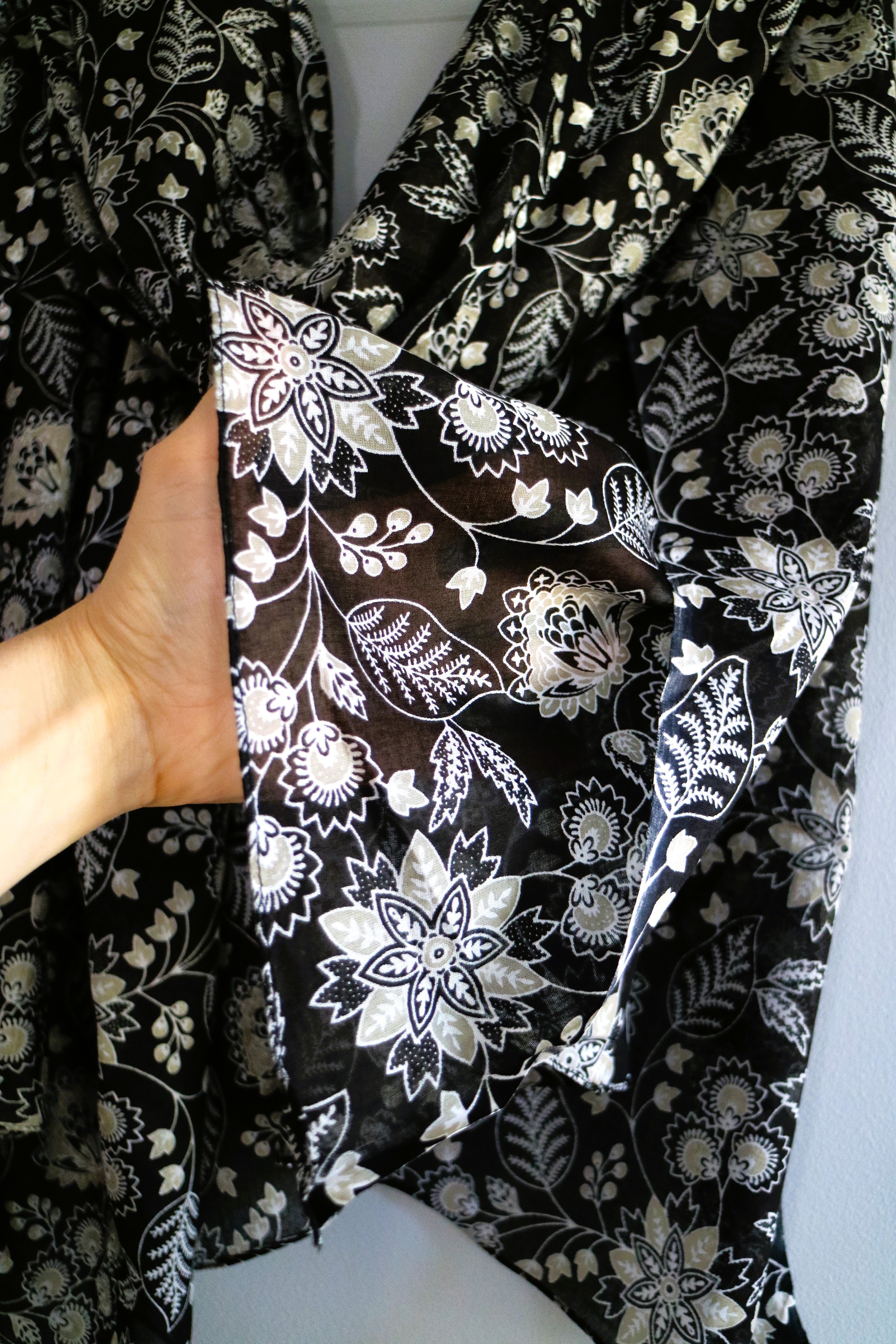 Dainty Cotton Scarf