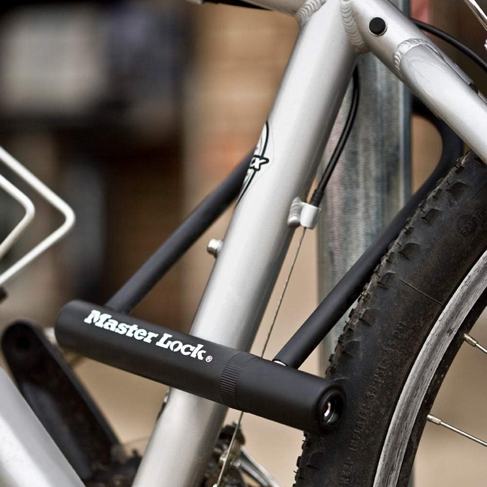  Master Lock U-Lock Bike Lock with Key, U-Lock for Bicycles, Lock for Outdoor Equipment, Black