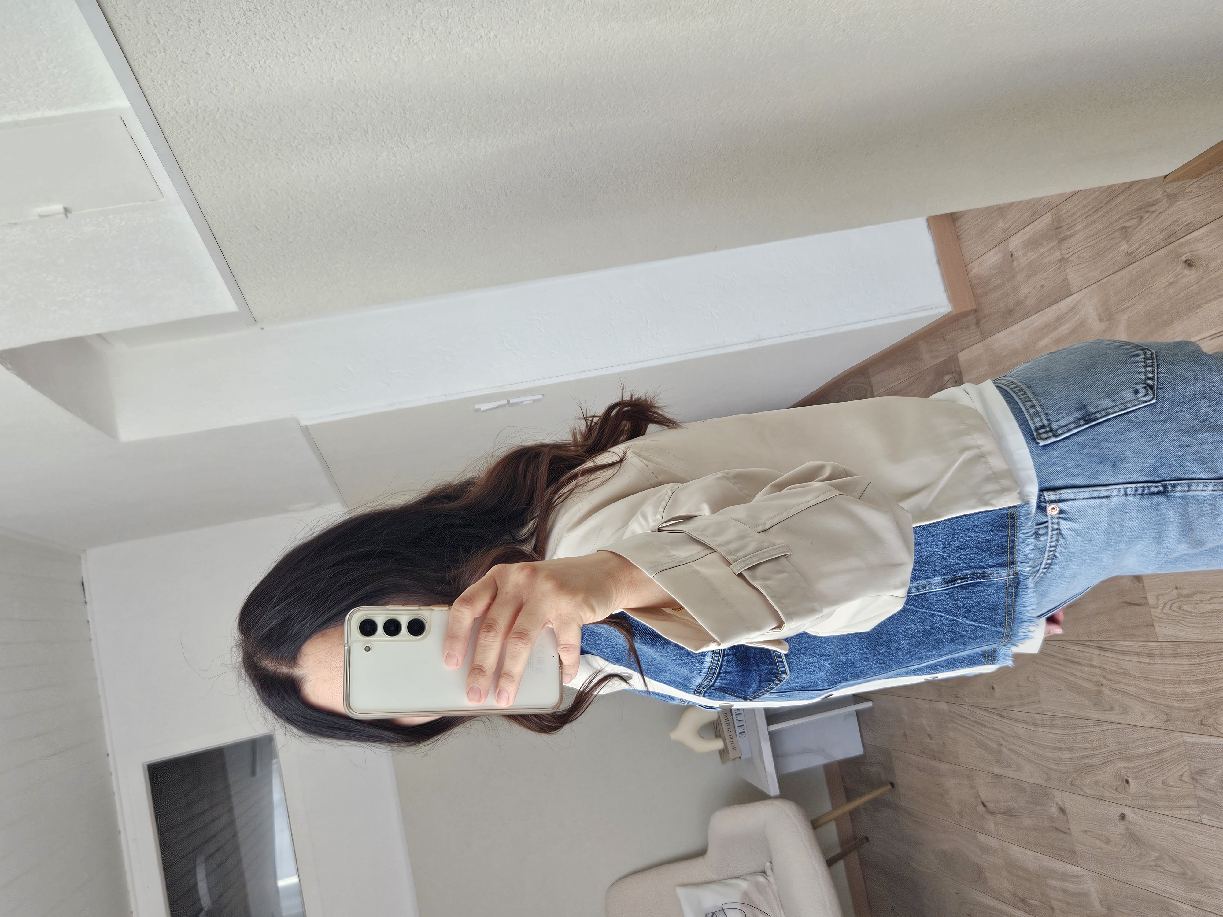 La veste en jean bi-matière