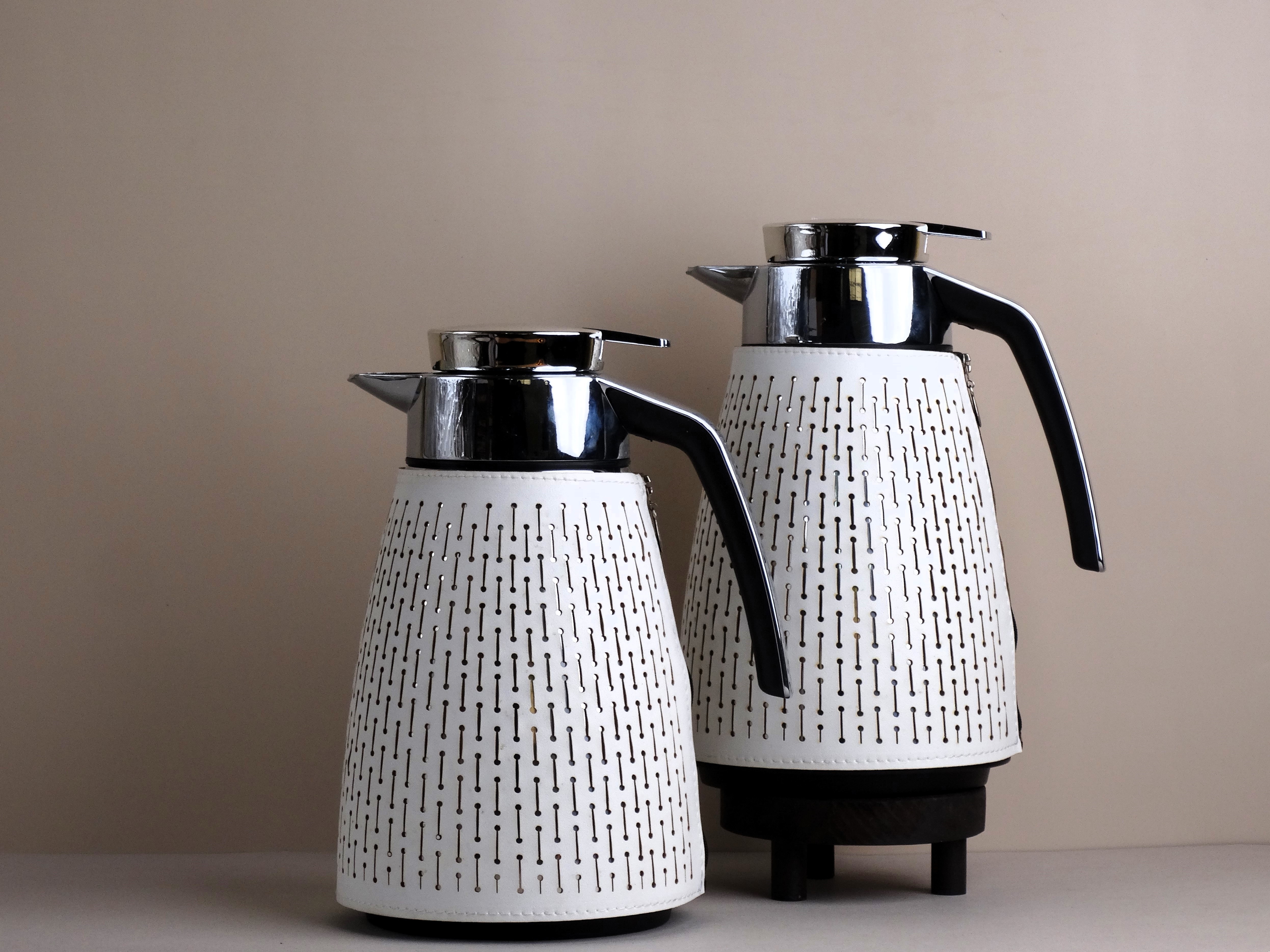Delikli Collection