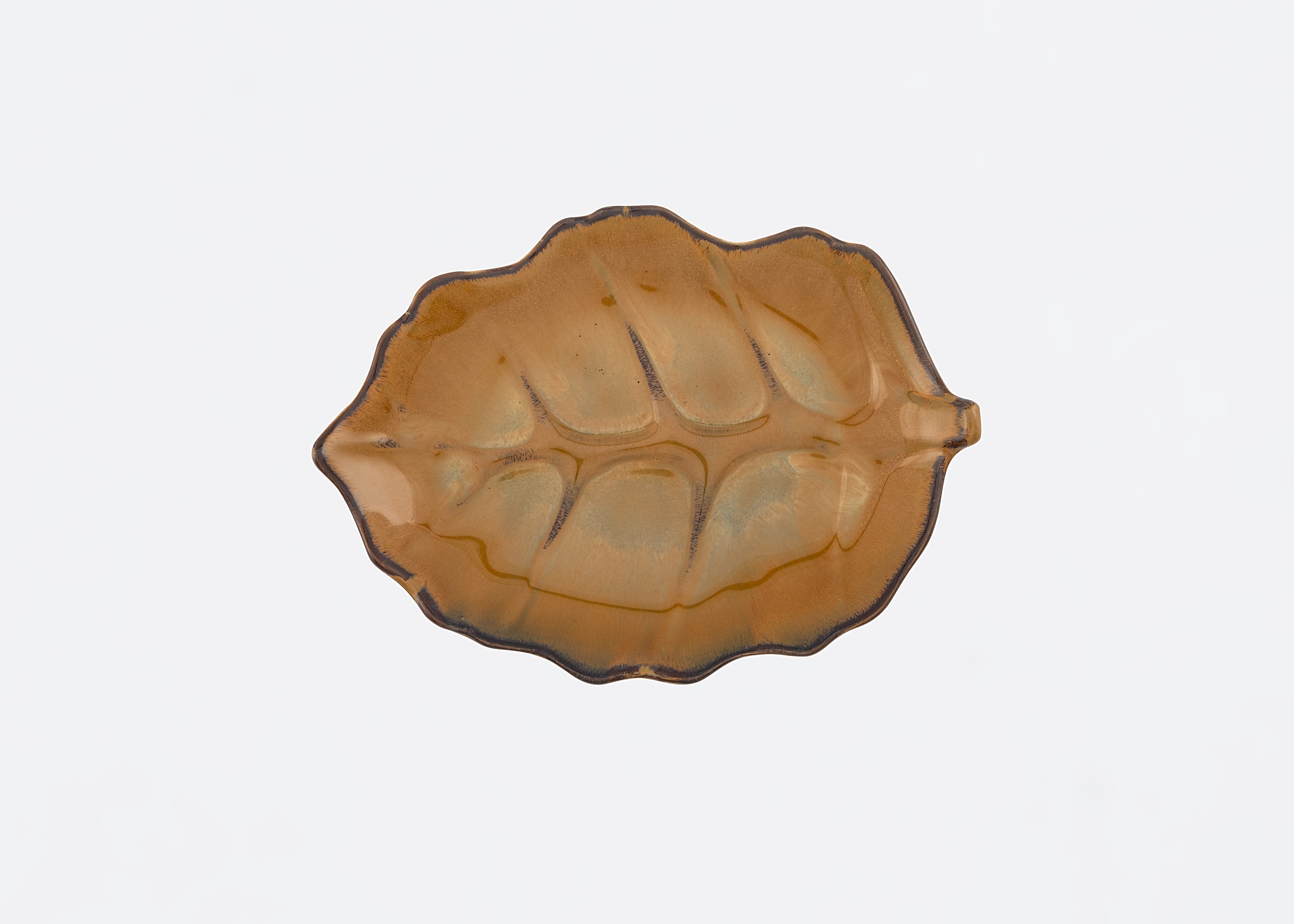 Puffed Leaf Plate