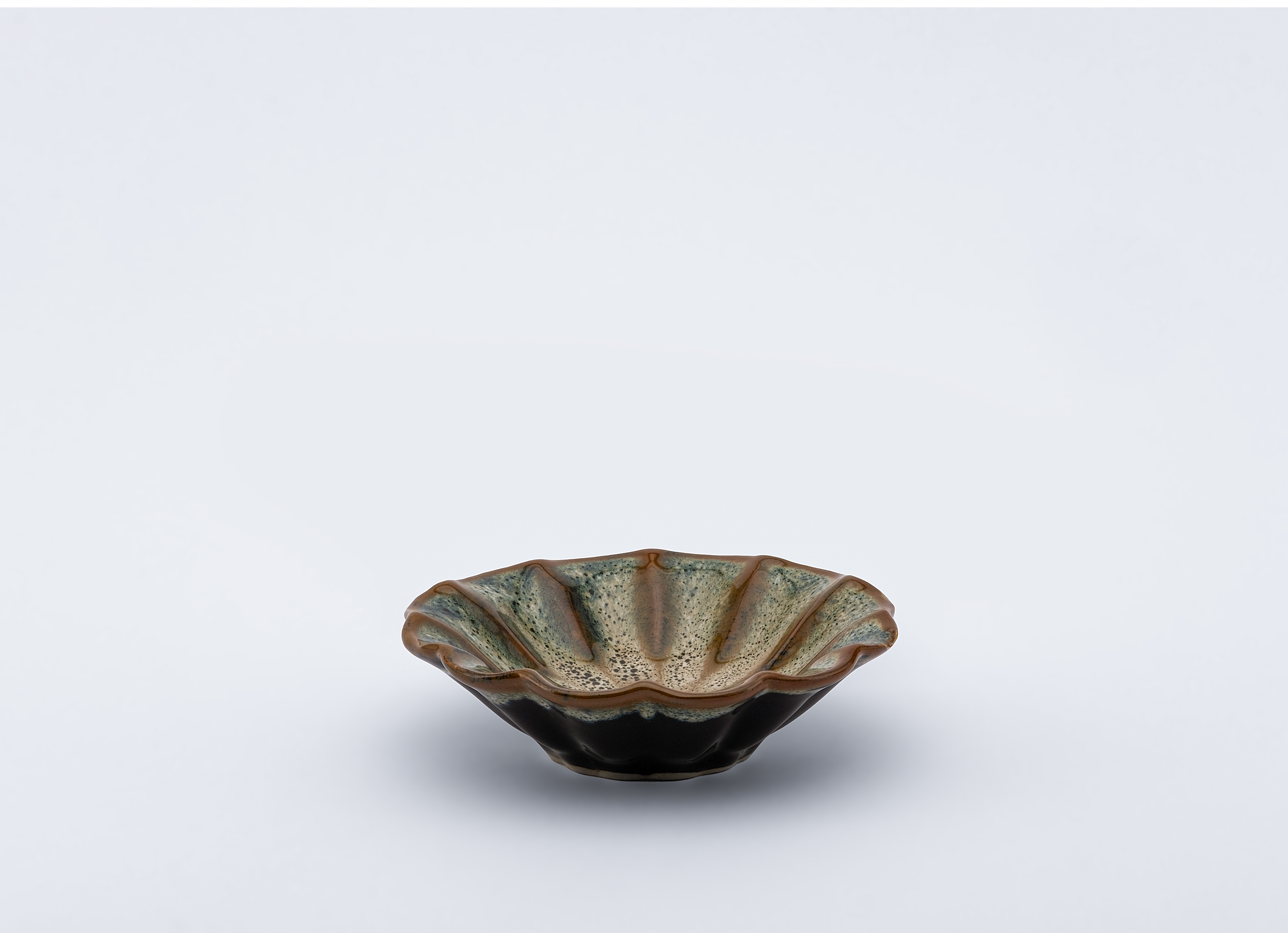Flower Plate with Twisted Veins
