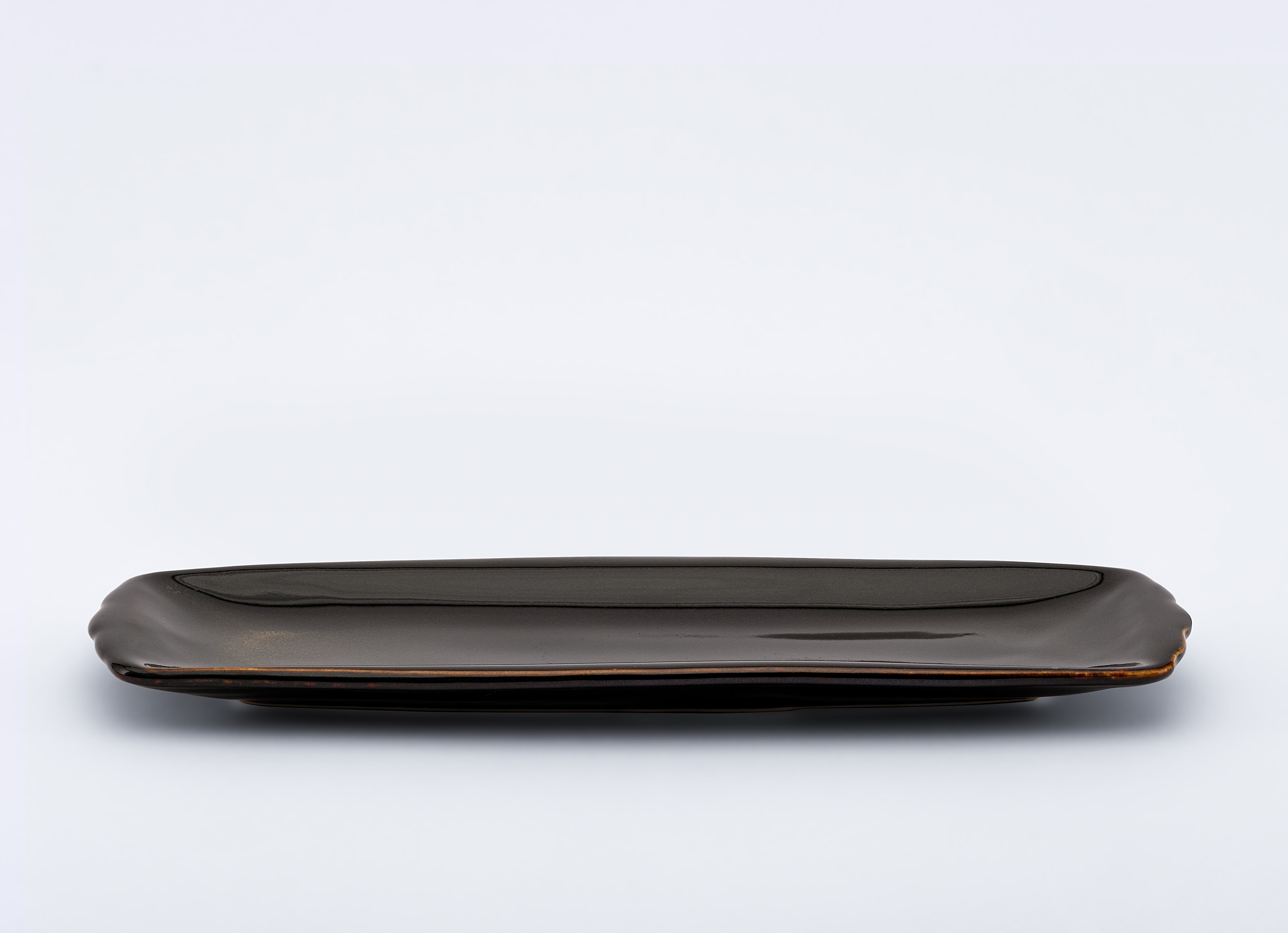 Double-Ended Curved Plate