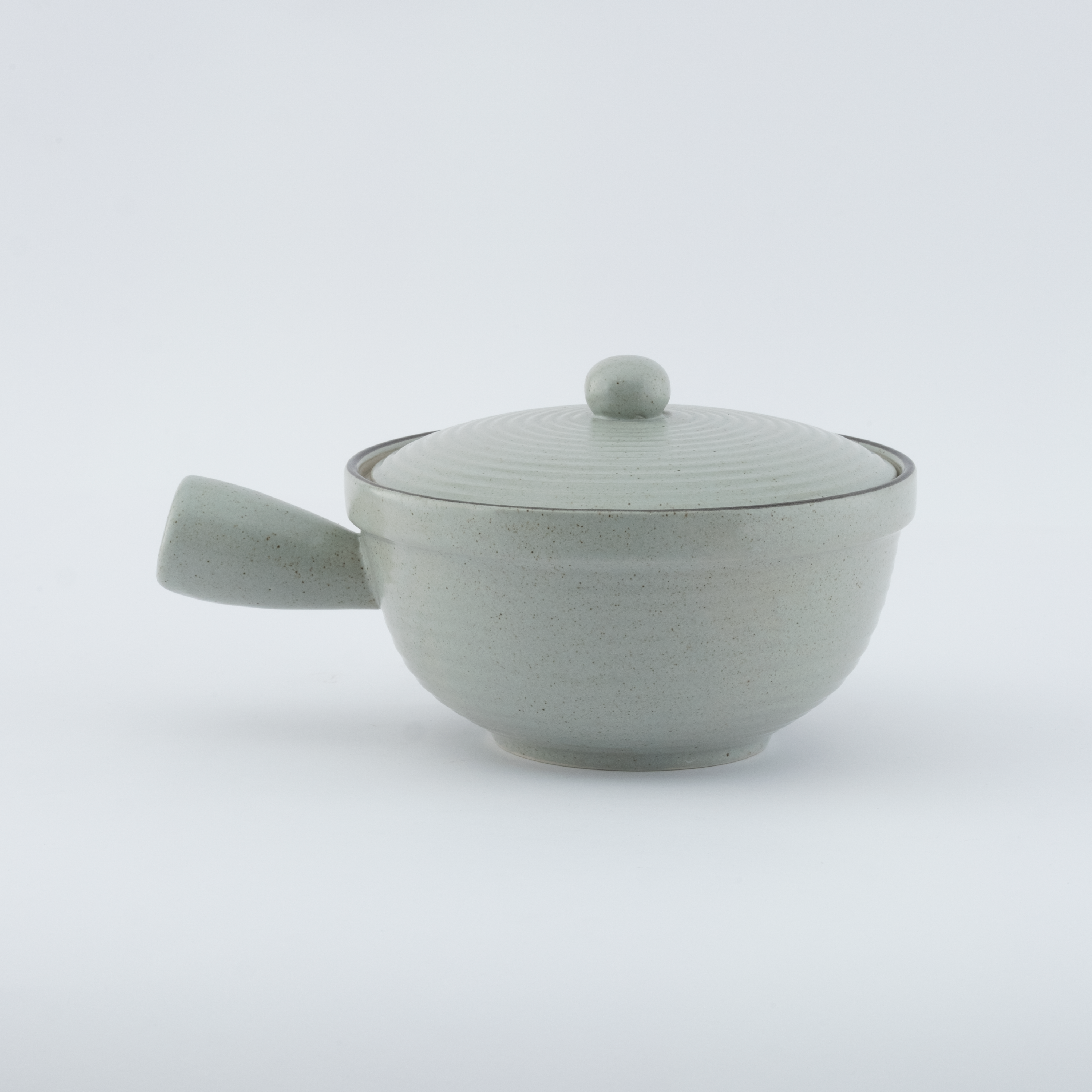 Handled Soup Bowl with Lid