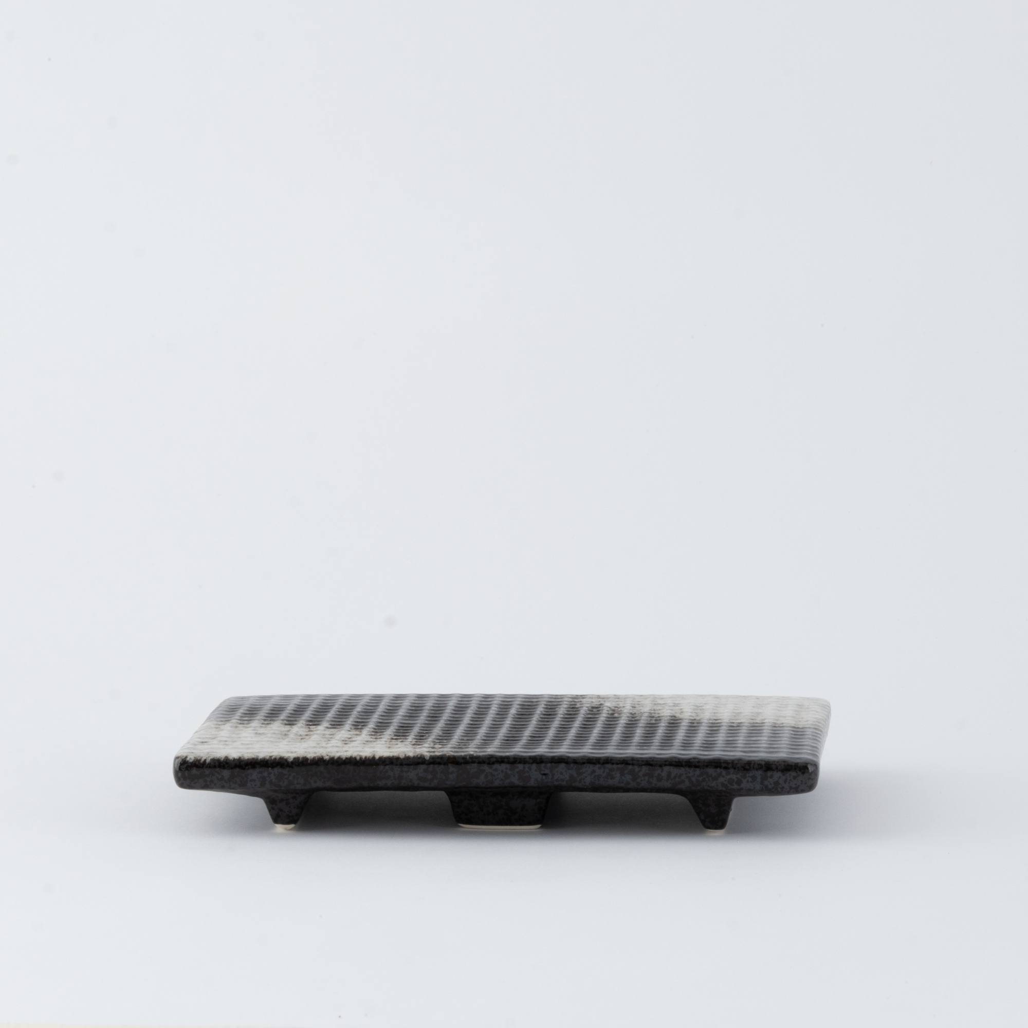 Elevated Rectangular Tray