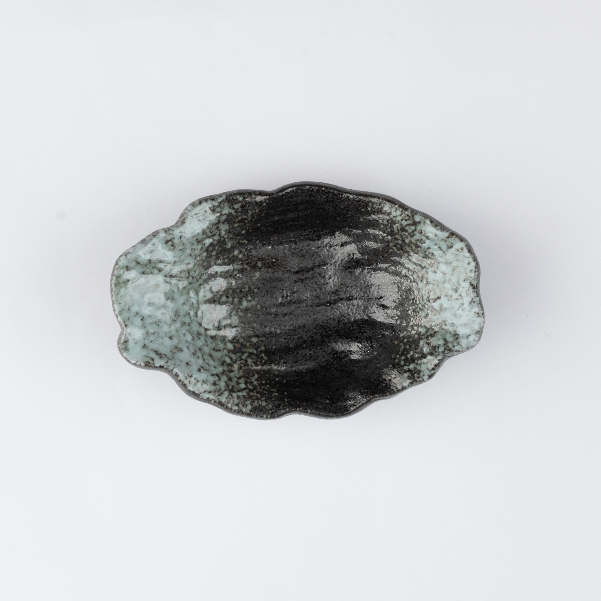 Winged Dish
