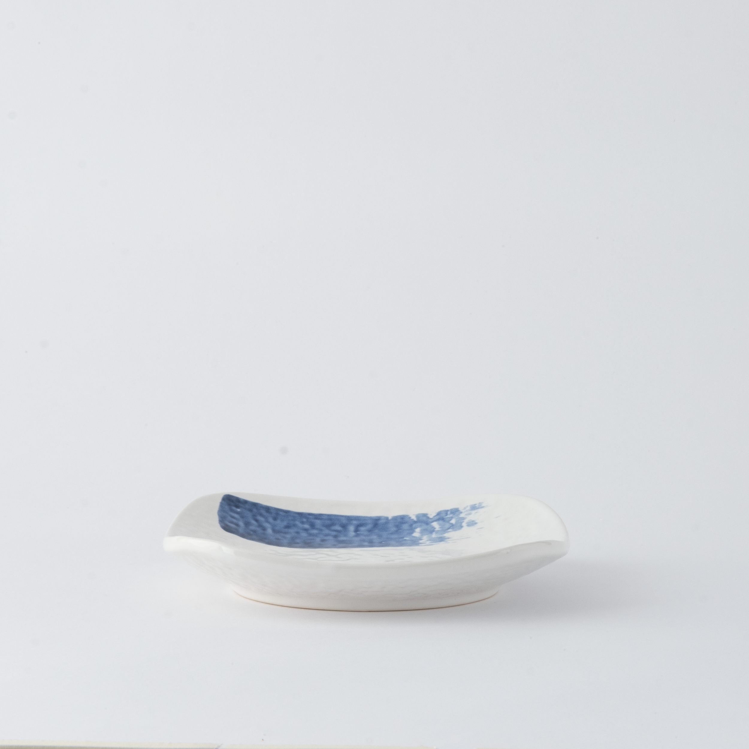 Curved Corner Plate
