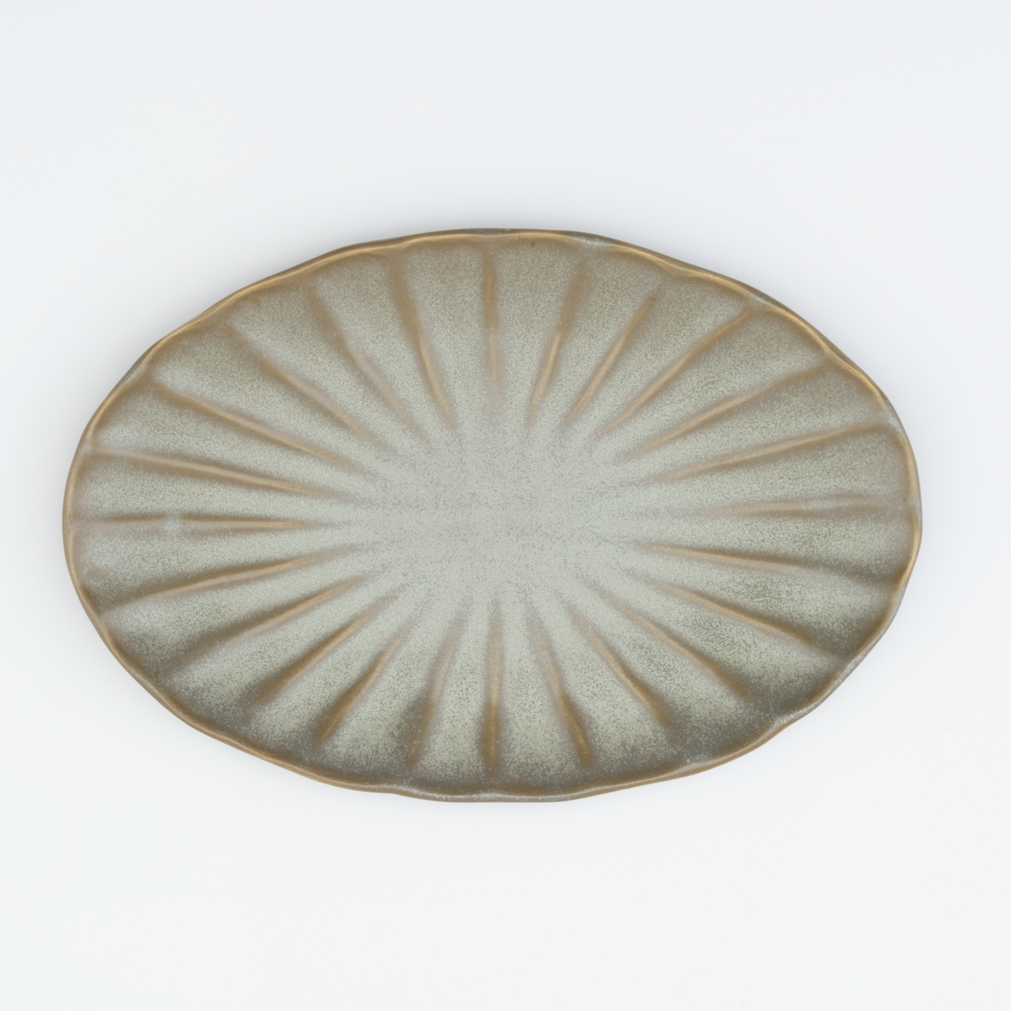 Ribbed Oval Plate
