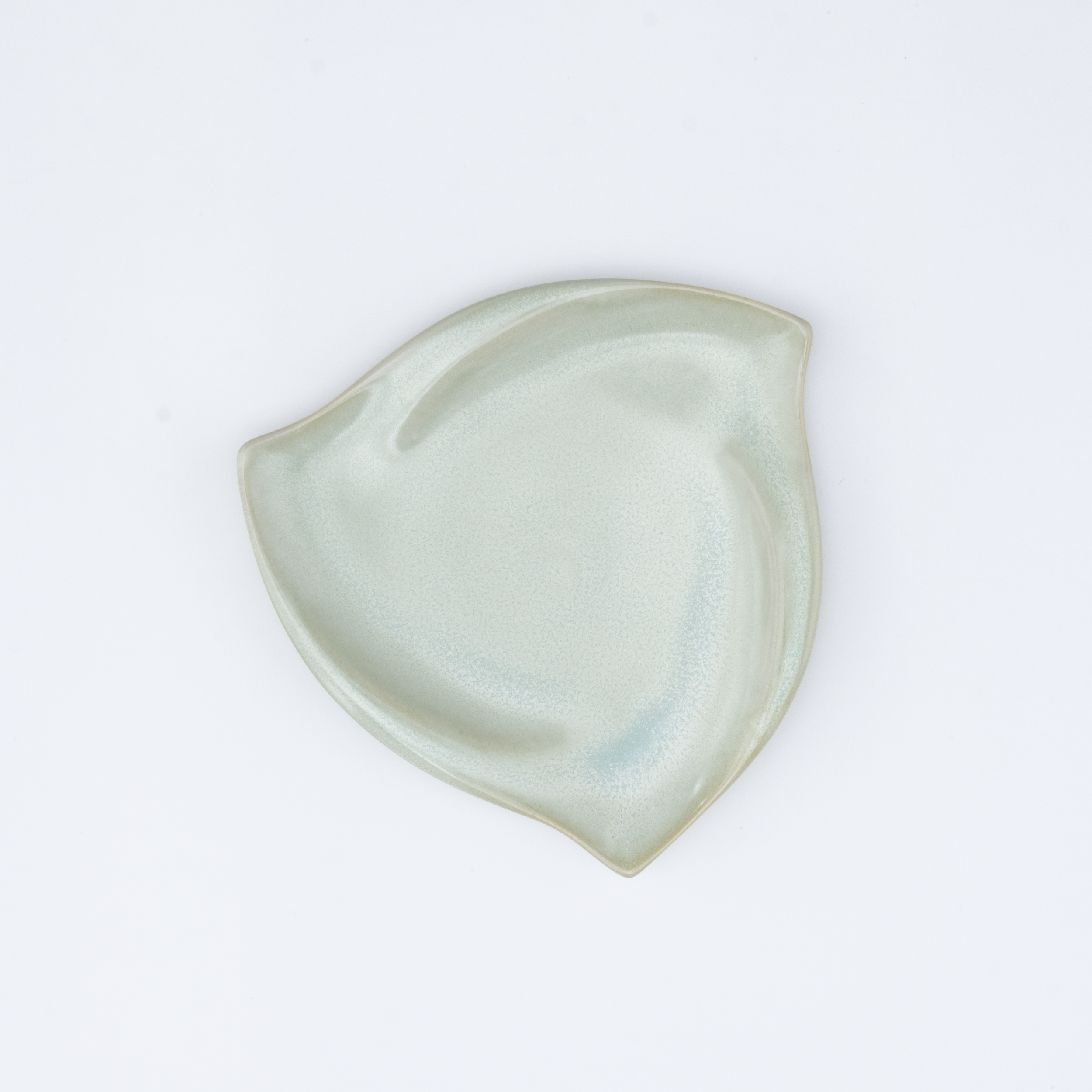 Curved Triangle Plate