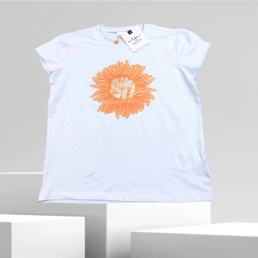 White T-Shirt with Sunflower Design GT-23