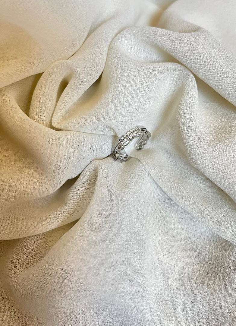 Elegant Silver Ring RNG-11