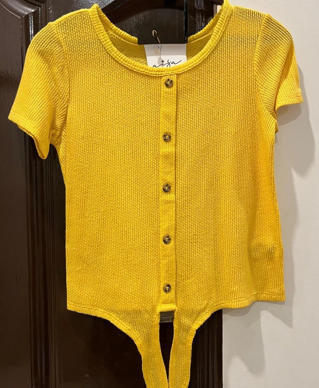 Yellow Short Sleeve Button-Up Top GH-2