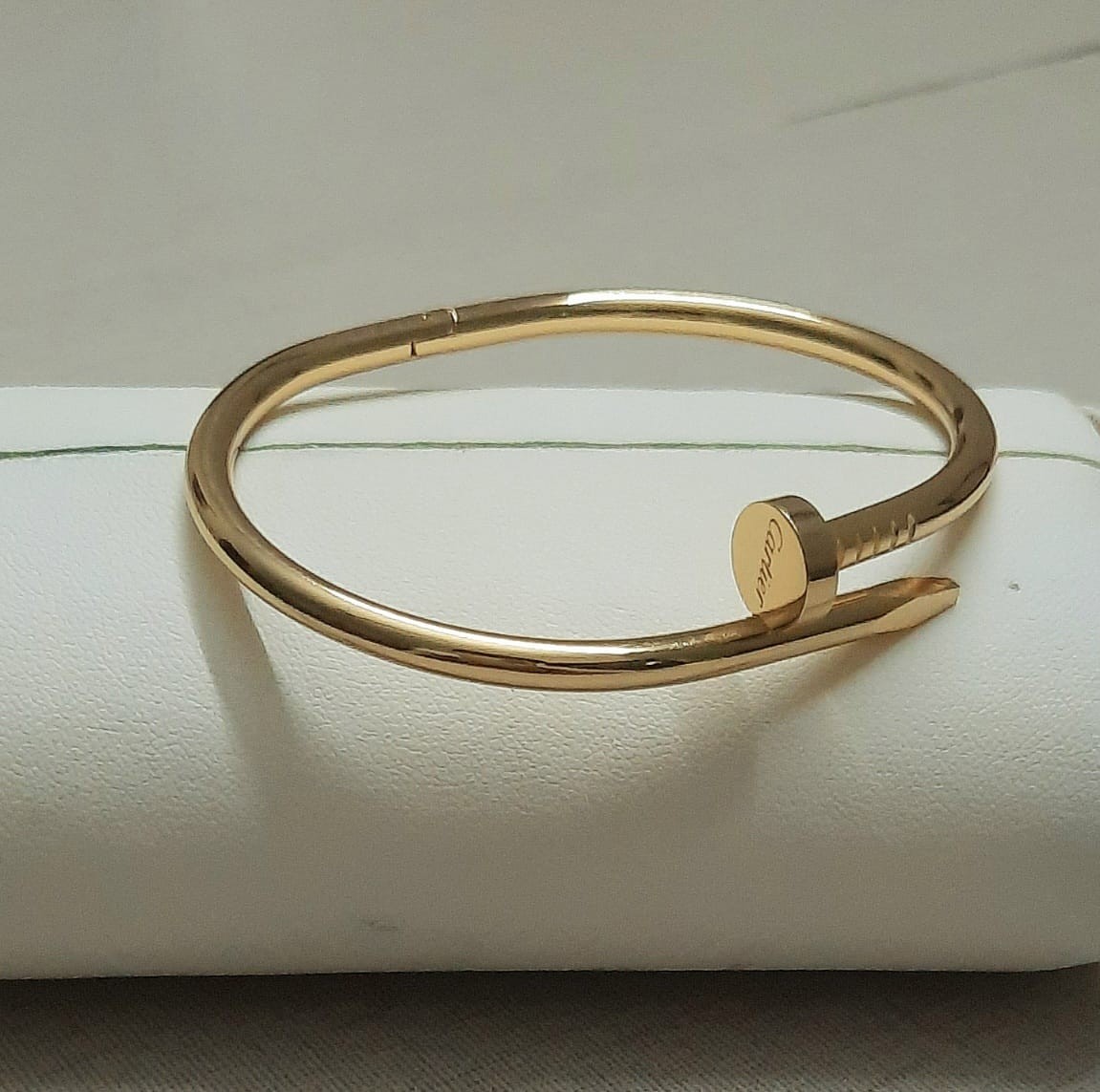 Cartier Juste un Clou Bracelet BR-32