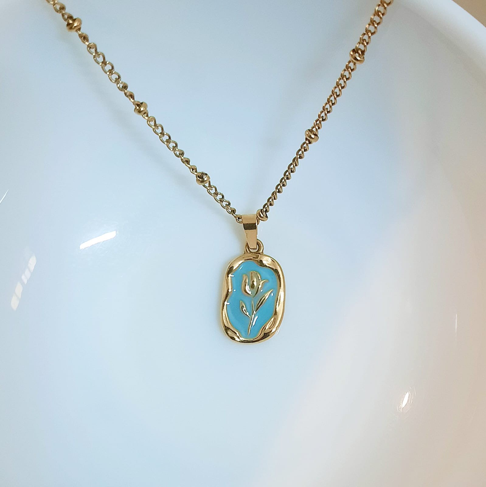 Golden Pendant Necklace NL-93