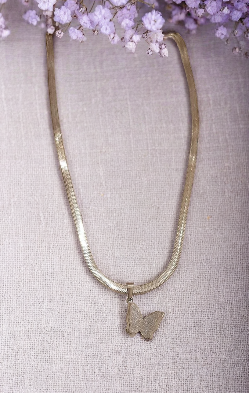 Silver Butterfly Pendant Necklace NL-51