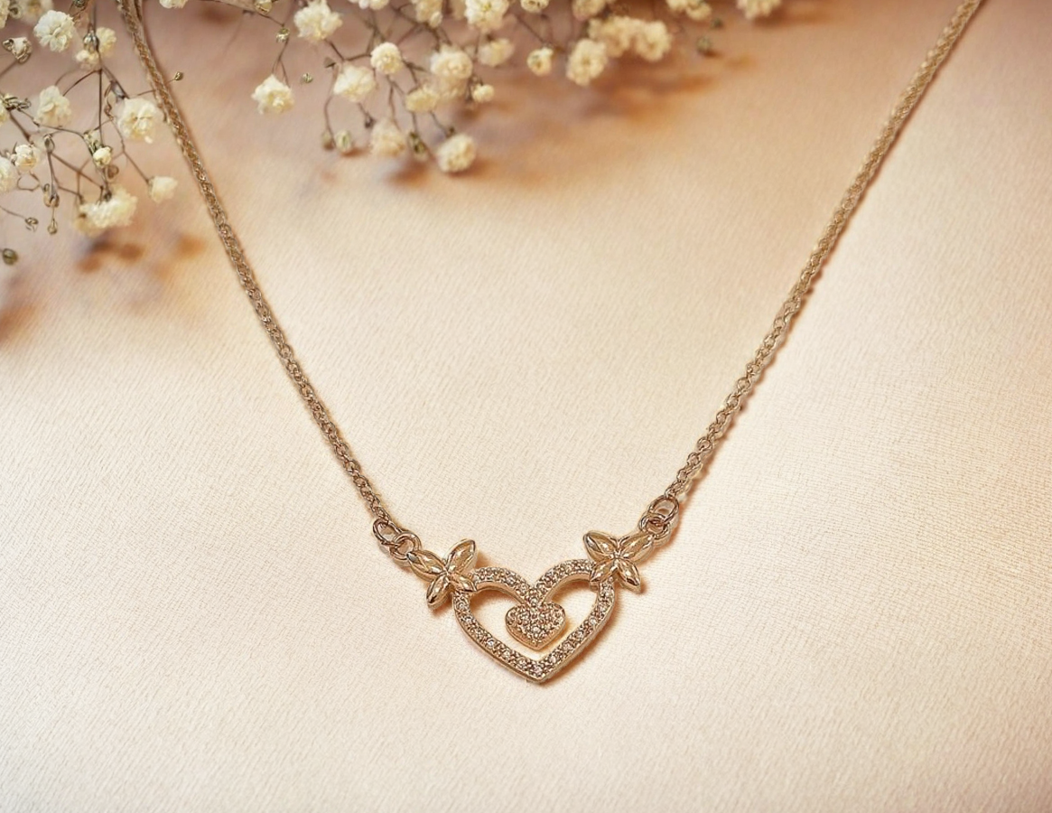 Elegant Heart Pendant Necklace NL-82
