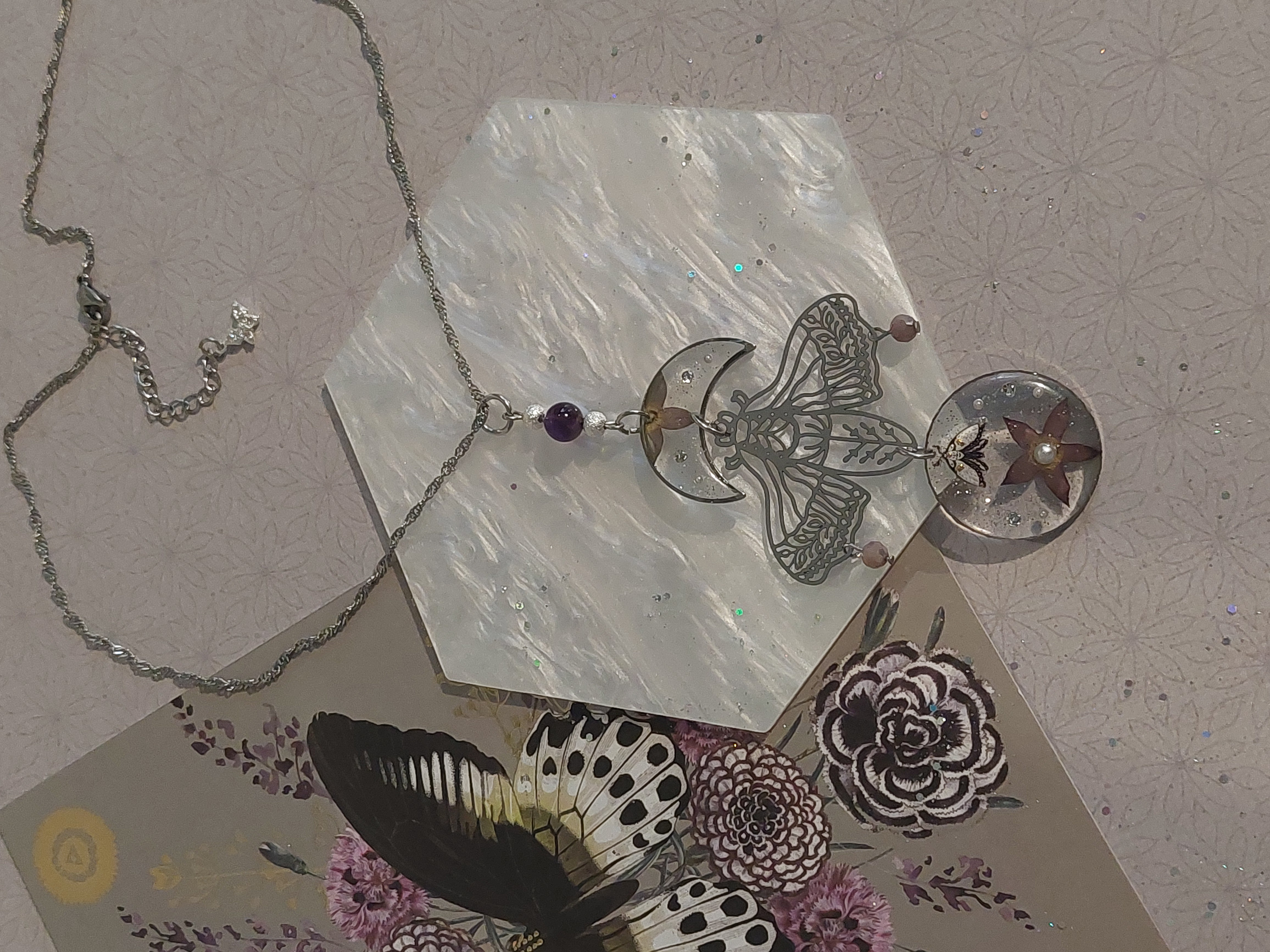 Collier Collection "Papillons Mystiques" - modèle 1