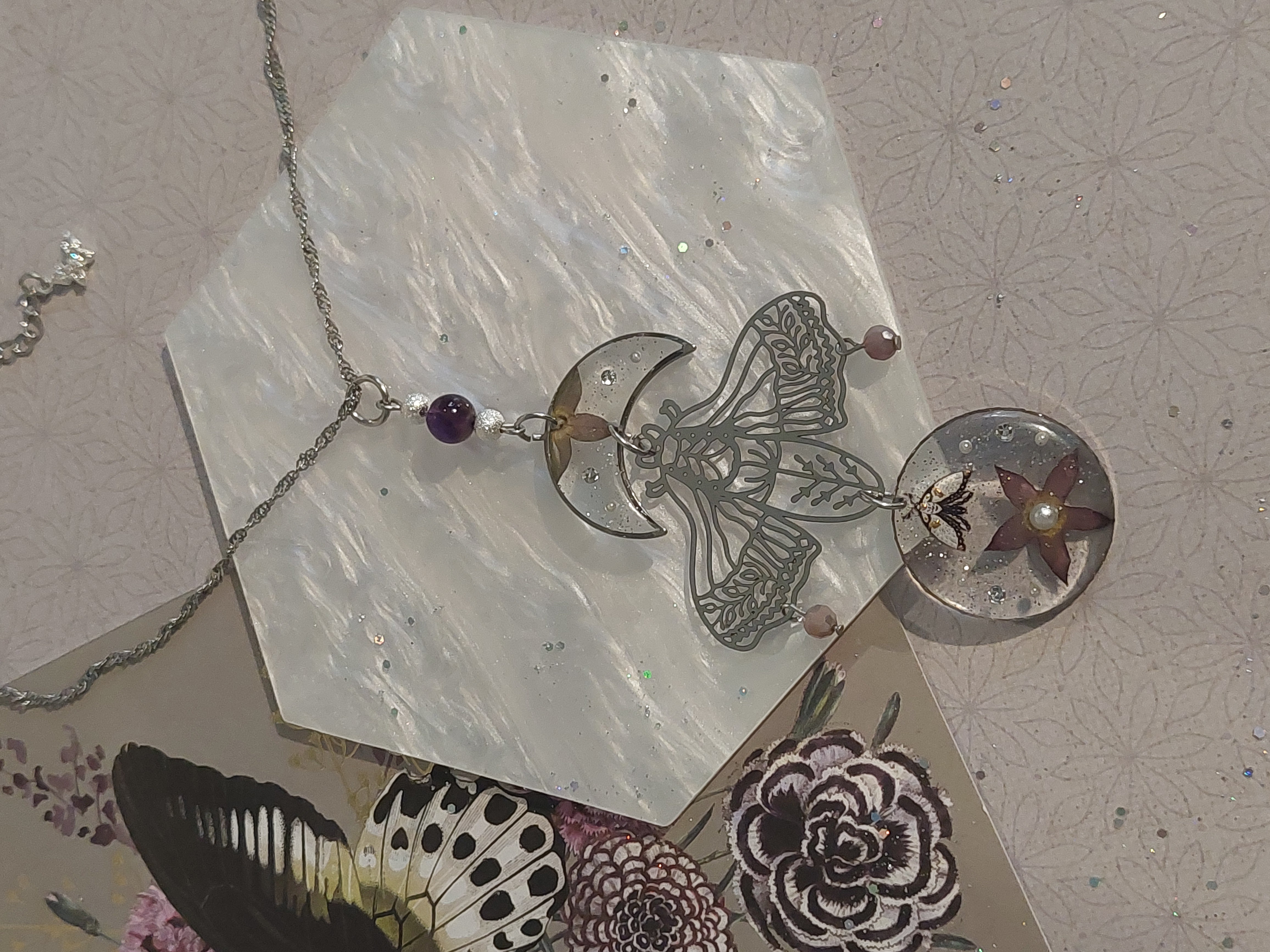 Collier Collection "Papillons Mystiques" - modèle 1