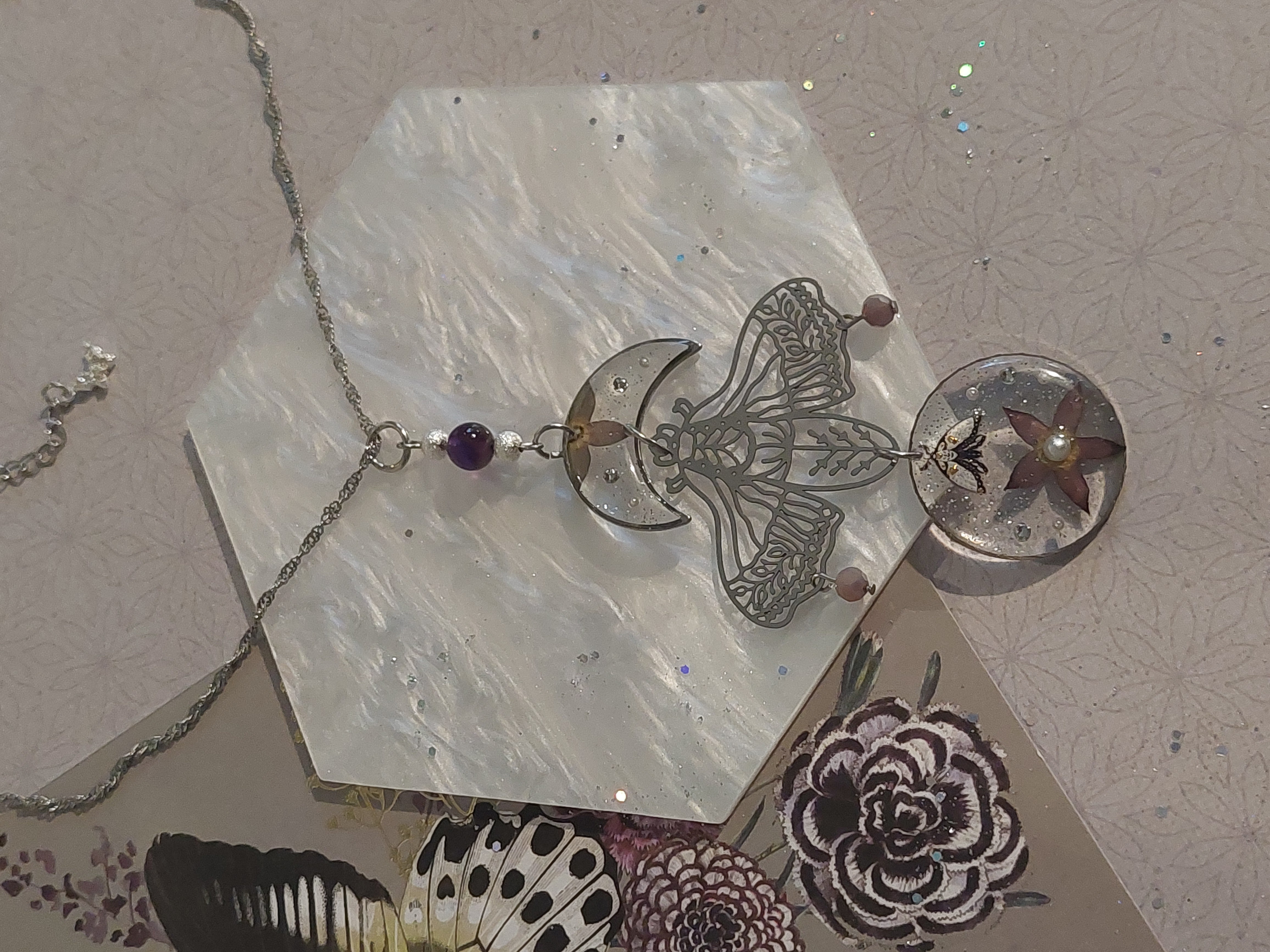 Collier Collection "Papillons Mystiques" - modèle 1