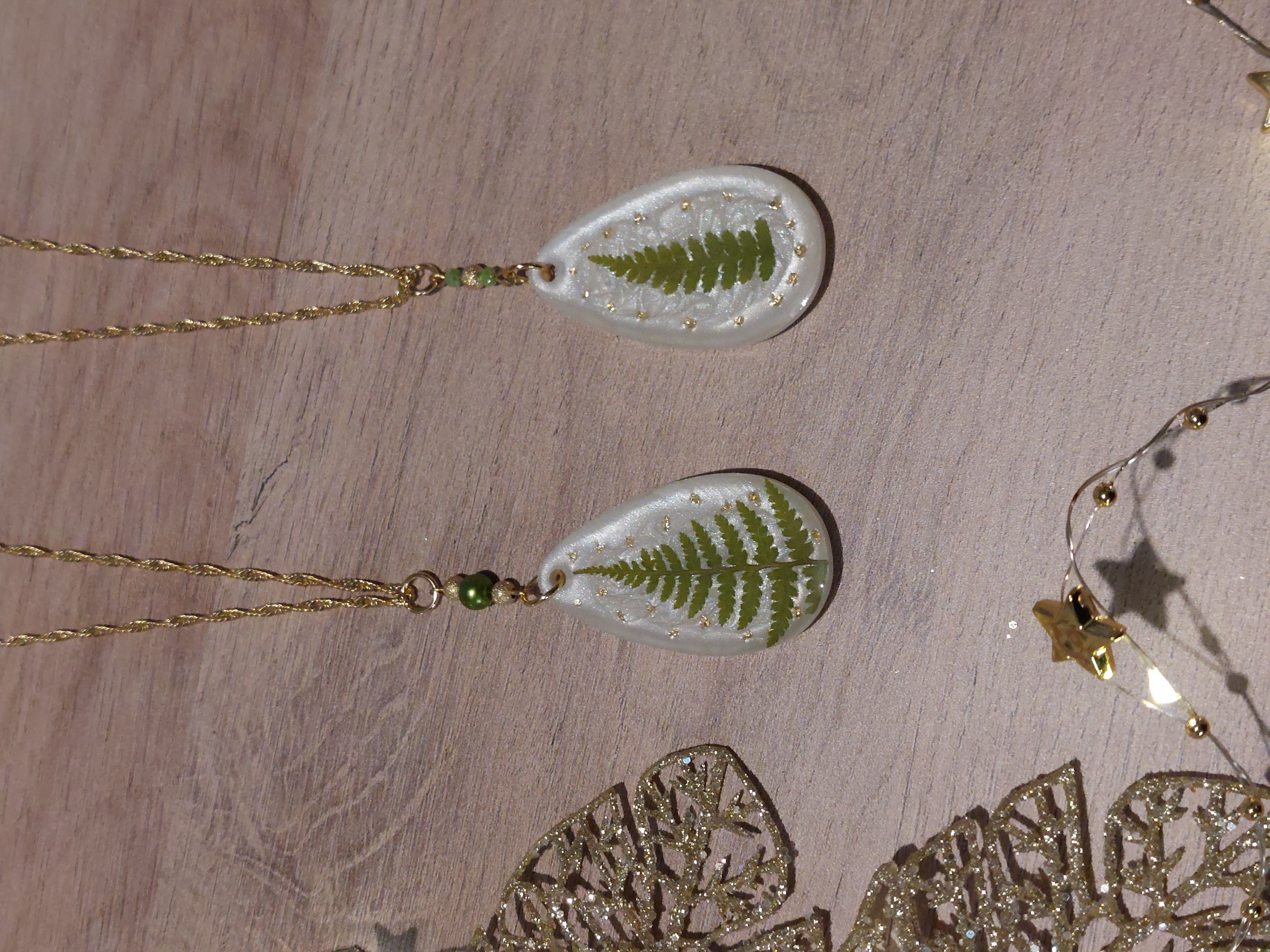 Colliers de Noël - Gouttes sapin fougère