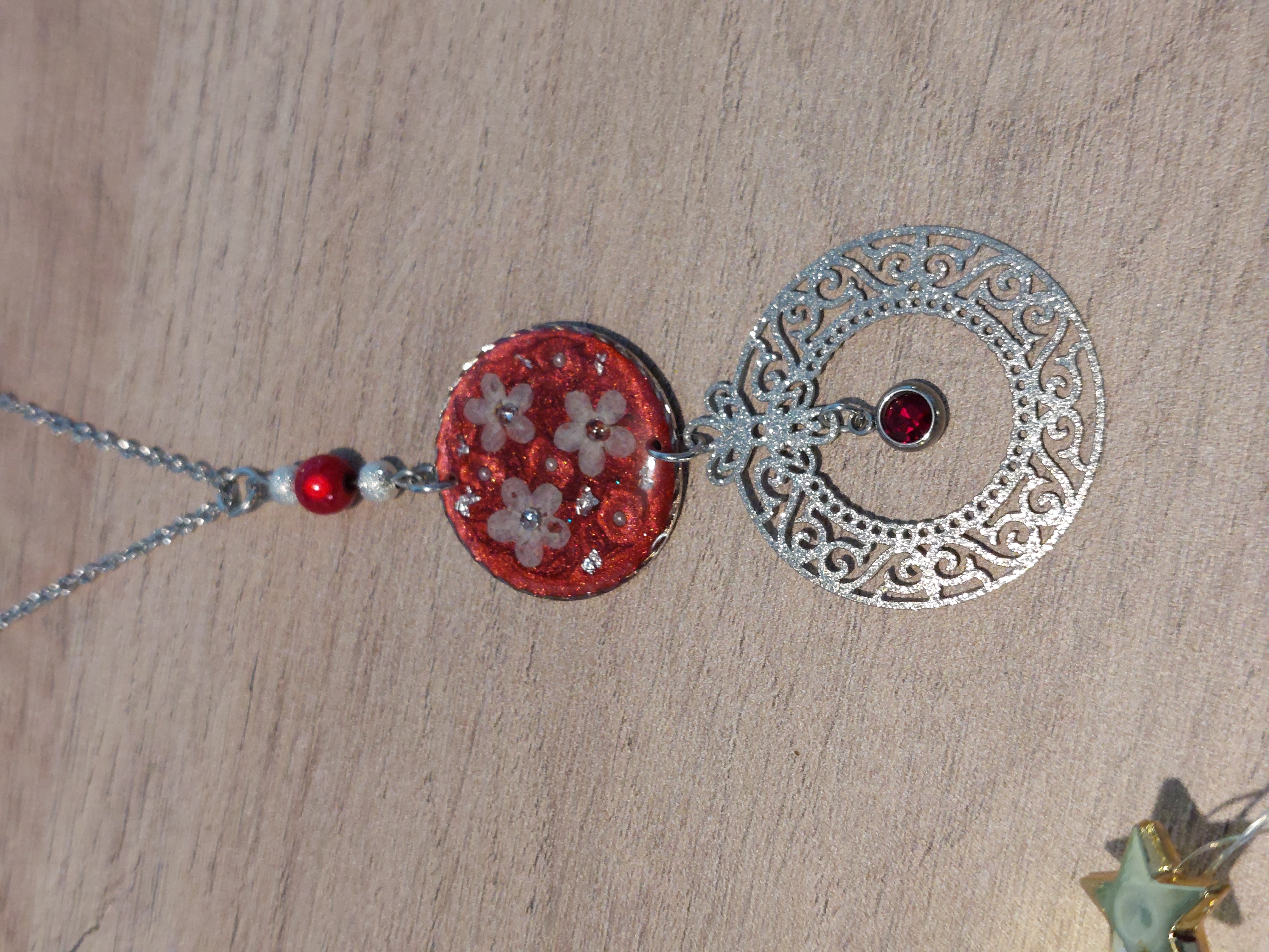 Collier "Boule de Noël"