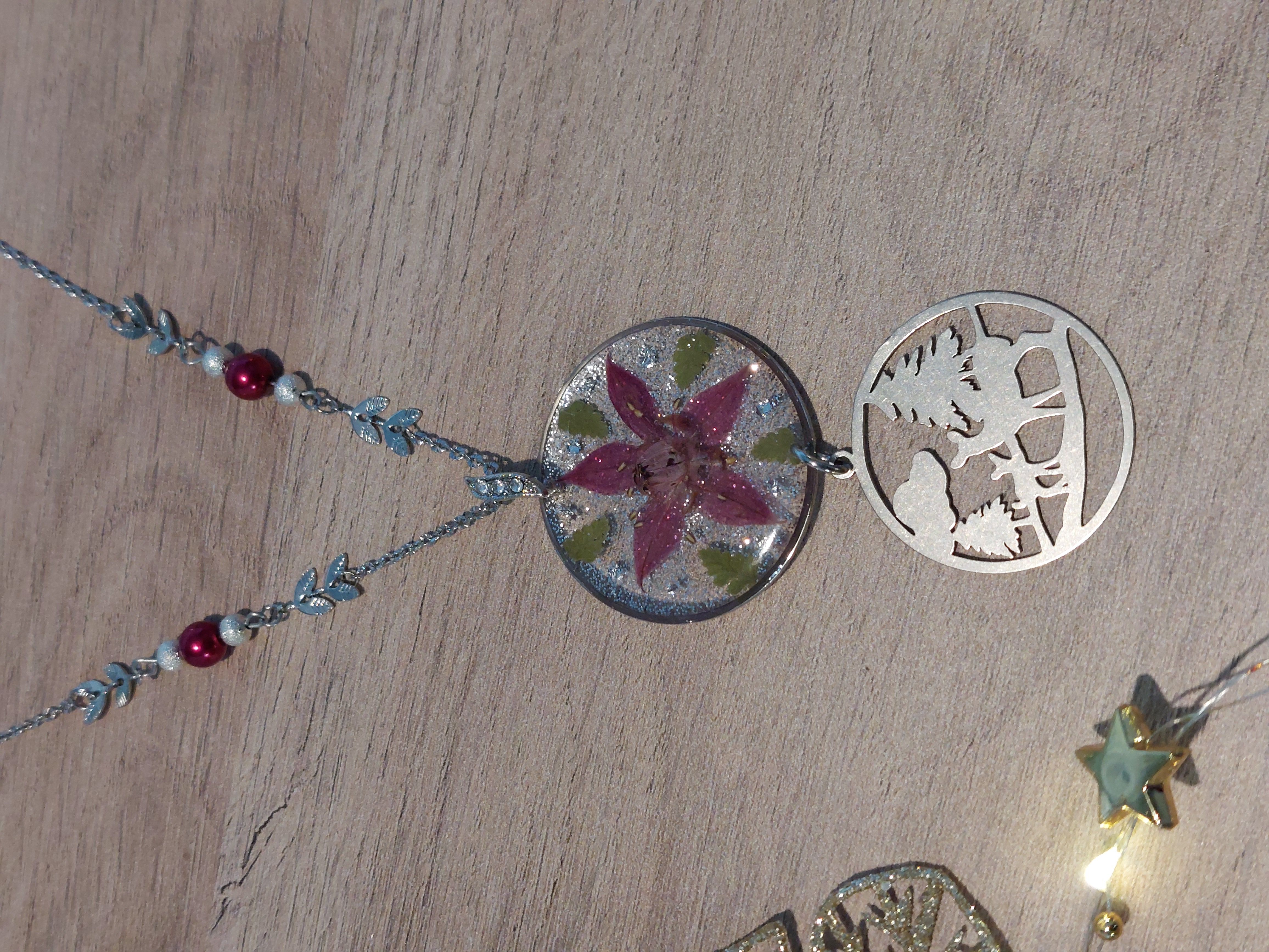 Collier "Bîches et Etoile de Noël"