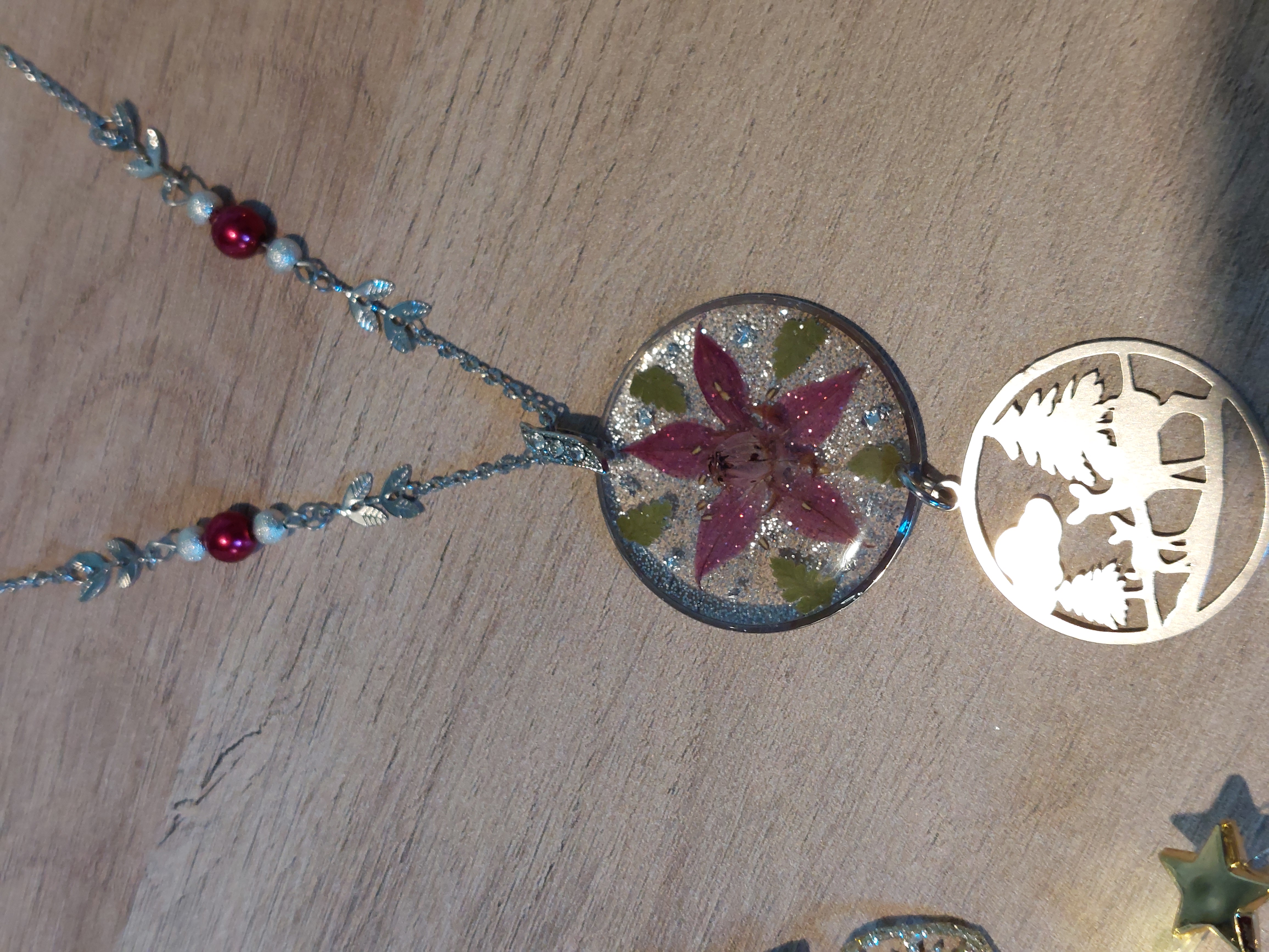 Collier "Bîches et Etoile de Noël"