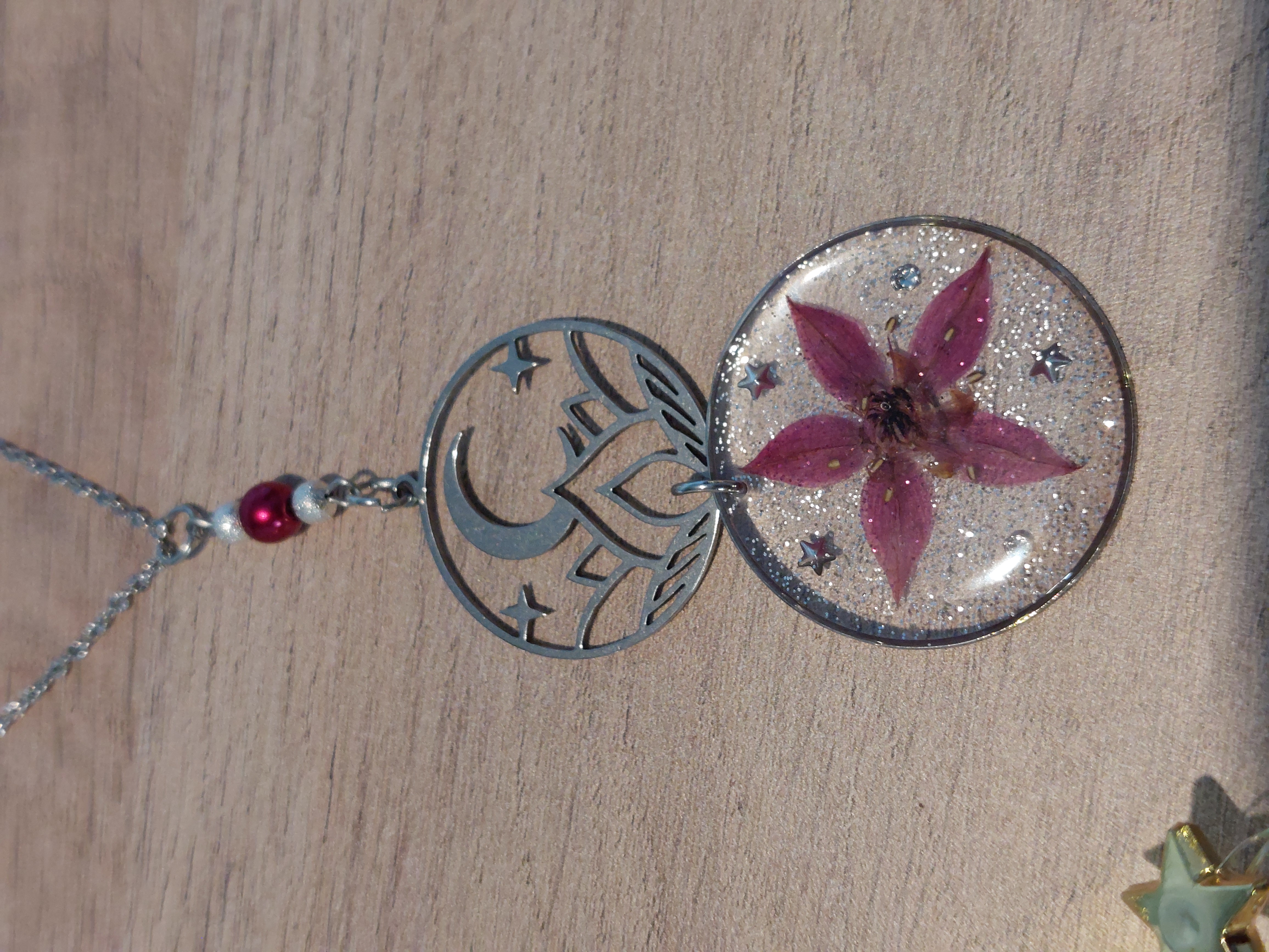 Collier "Lune et Etoiles de Noël"